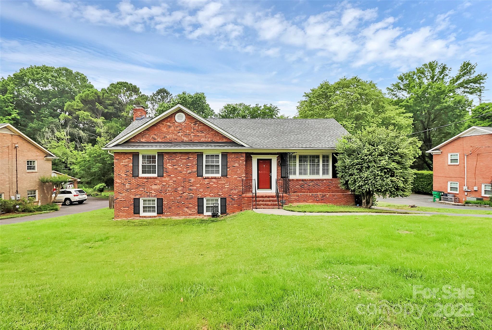 6908 Lancer Drive