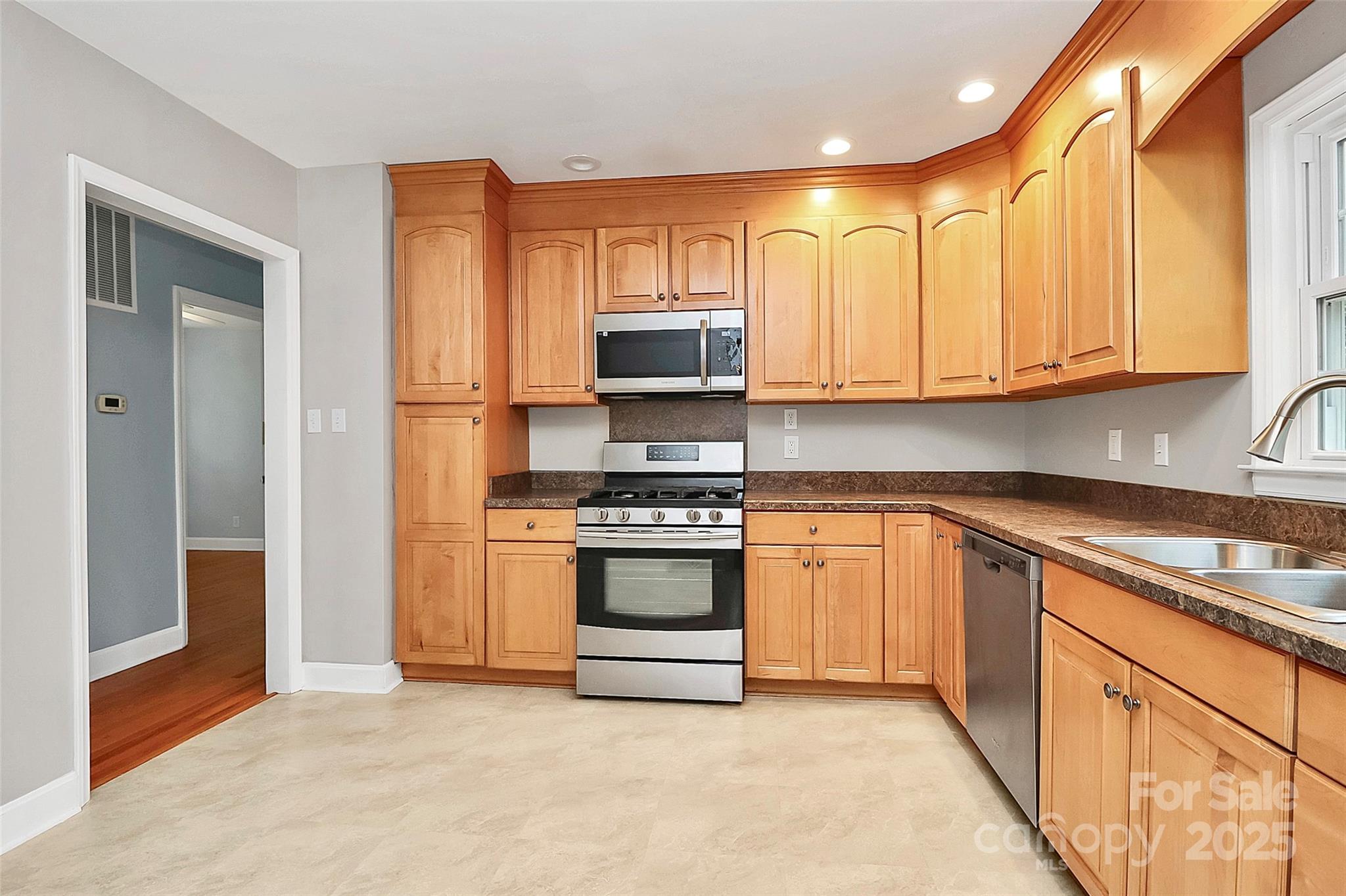 6908 Lancer Drive