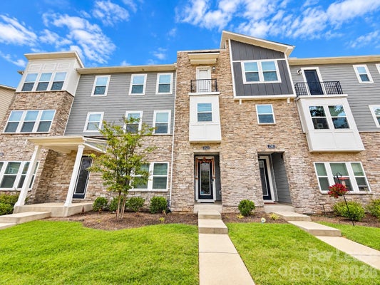 2322 ARIA PARK DR, CHARLOTTE, NC 28262 - Image 2e86a94a2e98b79f1229da1a9b16a183/224157583