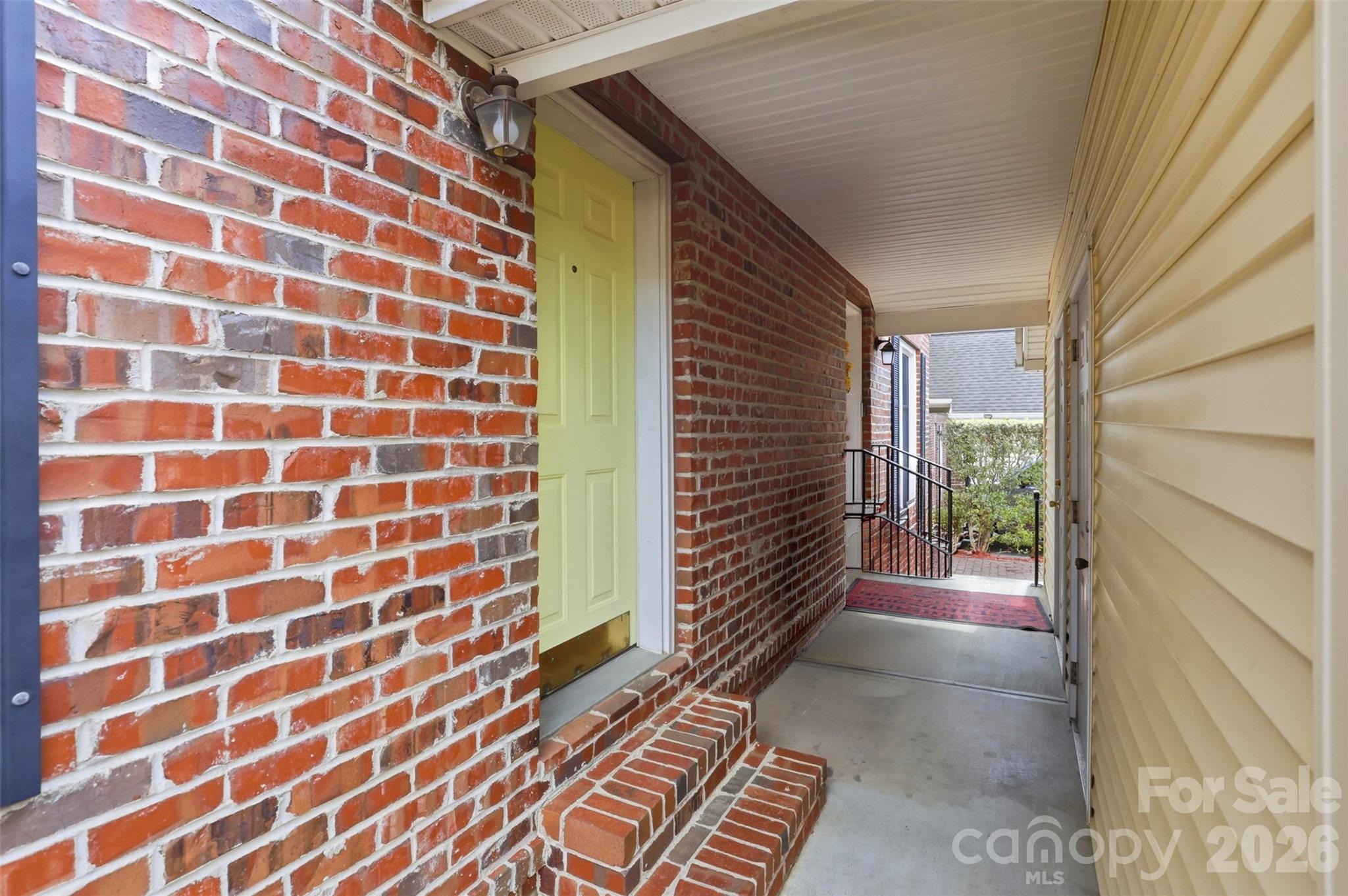 7019 Walnut Ridge Court