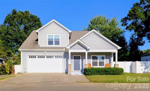 Photo of 19934 Walter Henderson Road, Cornelius, NC 28031 (MLS # 4359188)
