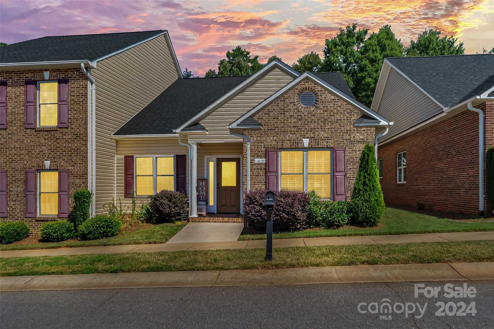 Thornbury Village - Residential