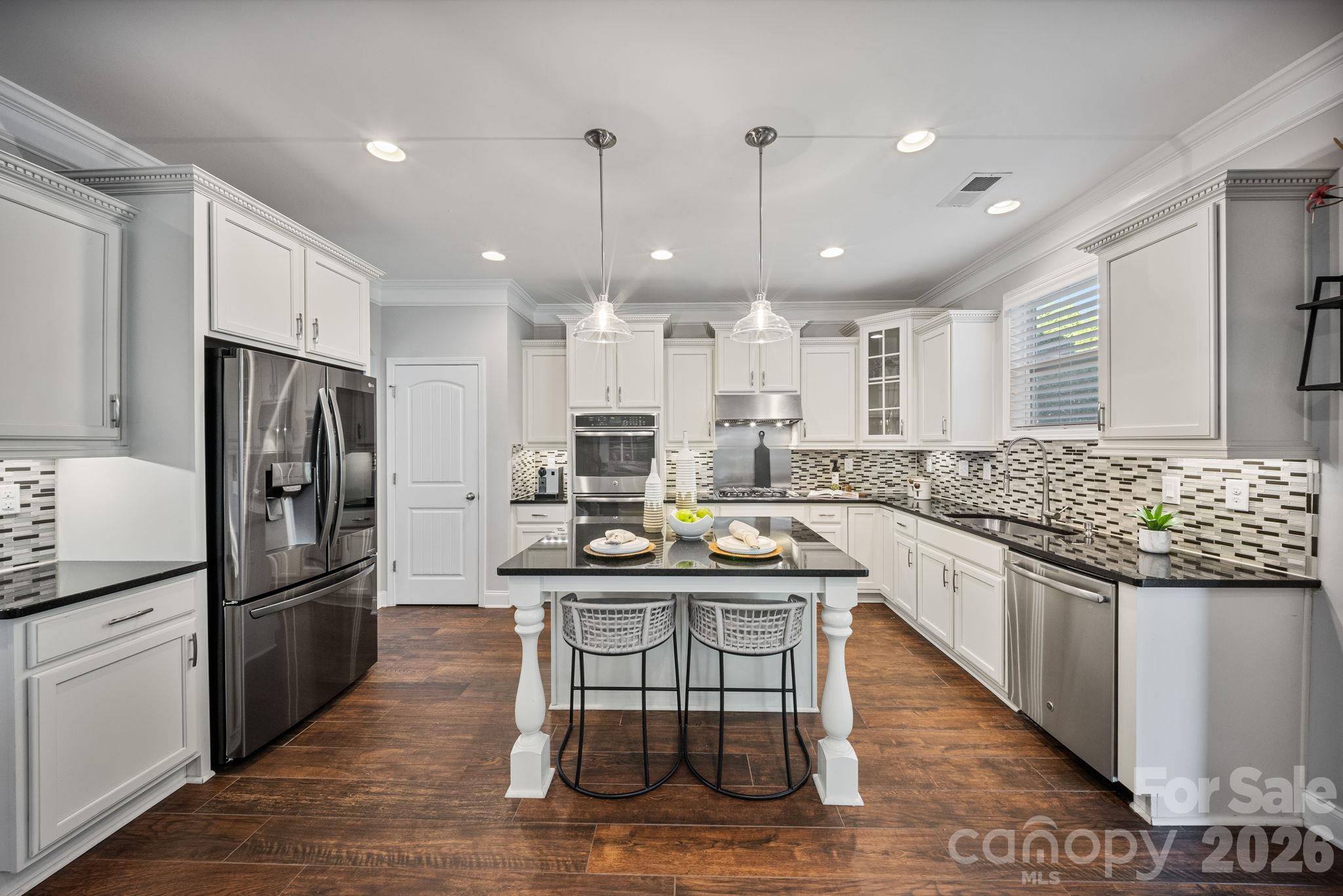 5401 Casper Drive