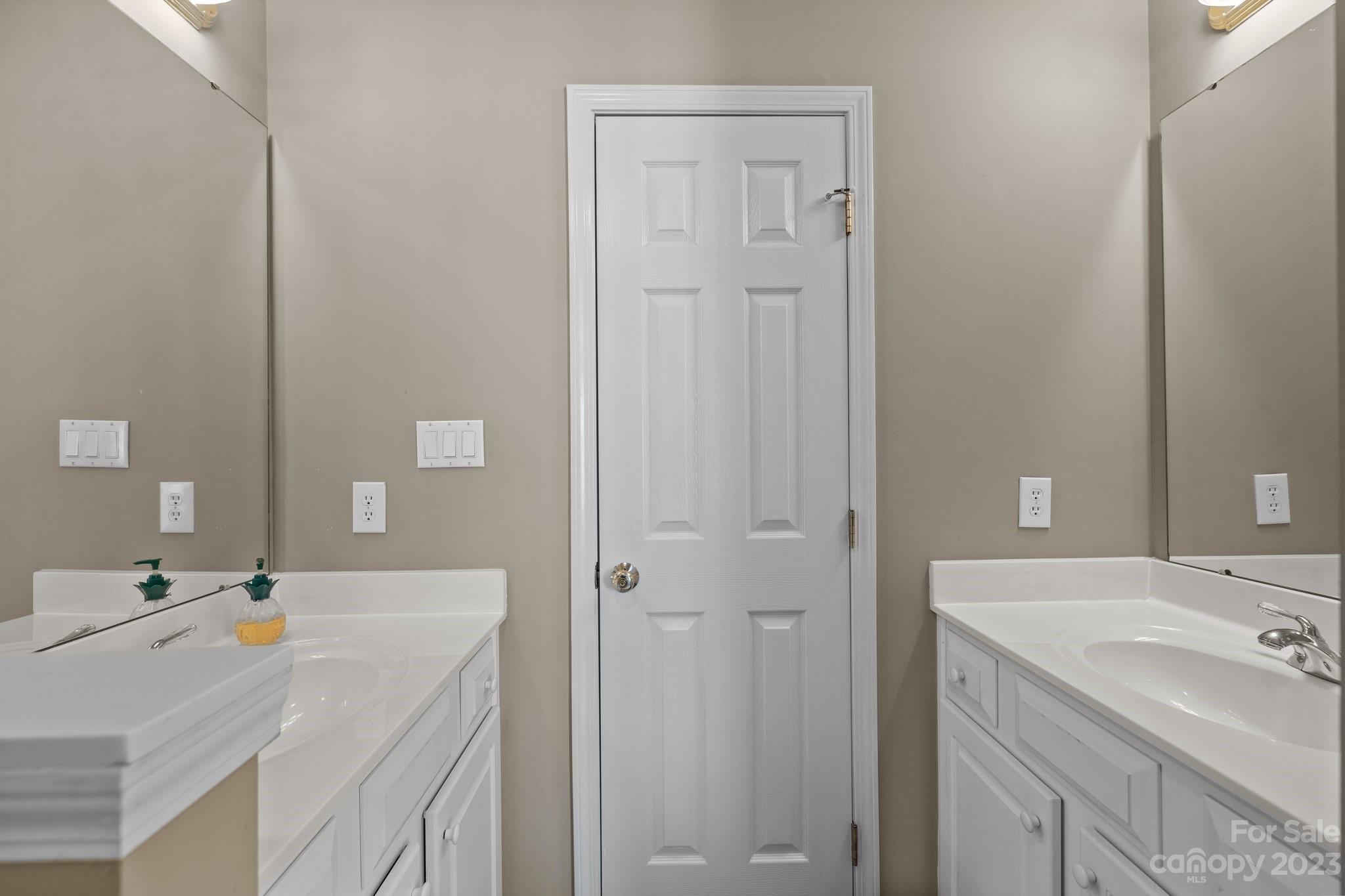 The Hamptons - Residential