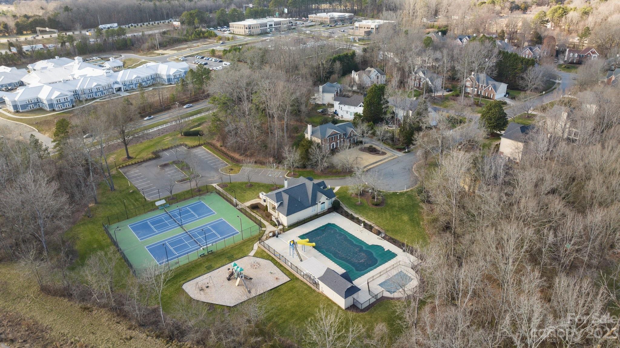 The Hamptons - Residential