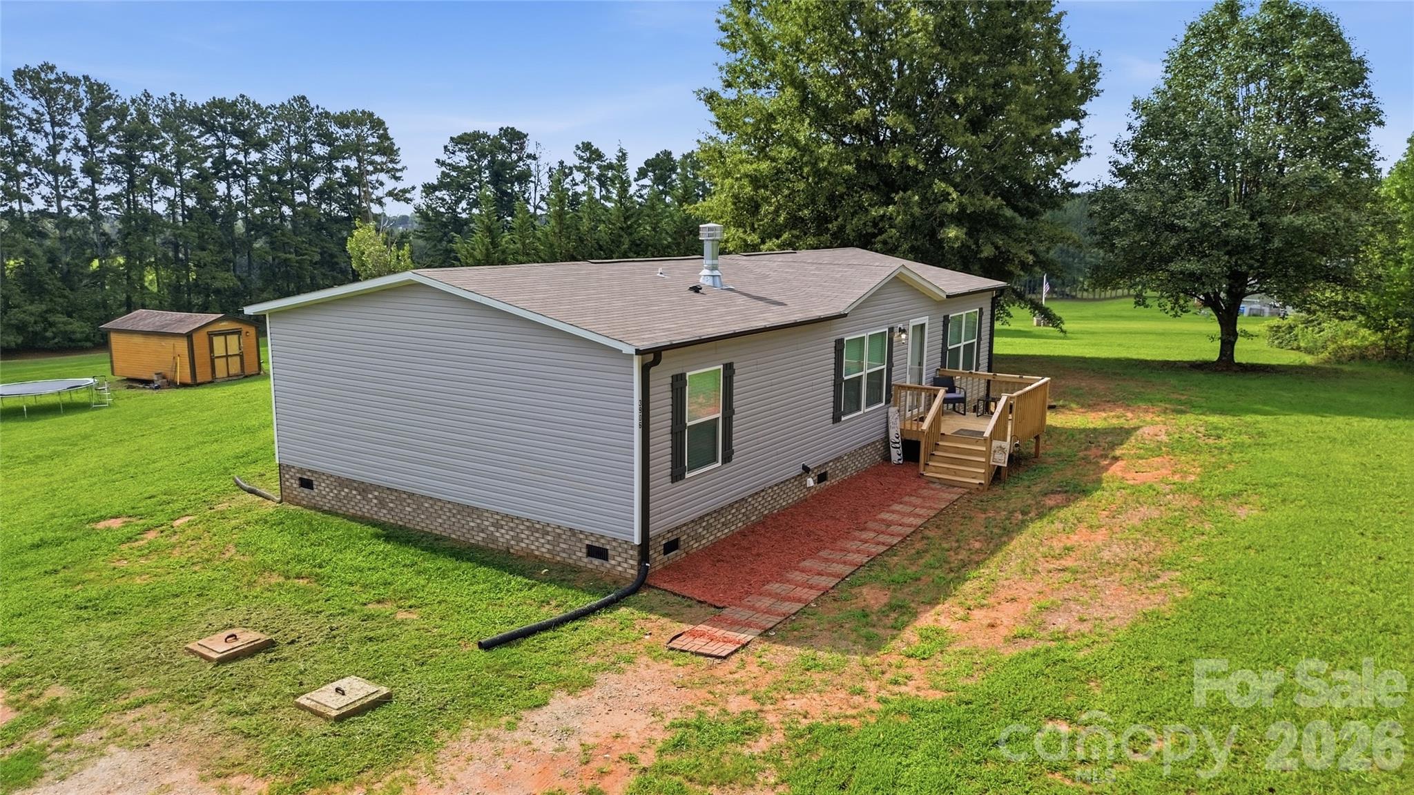 3906 Hollis Road