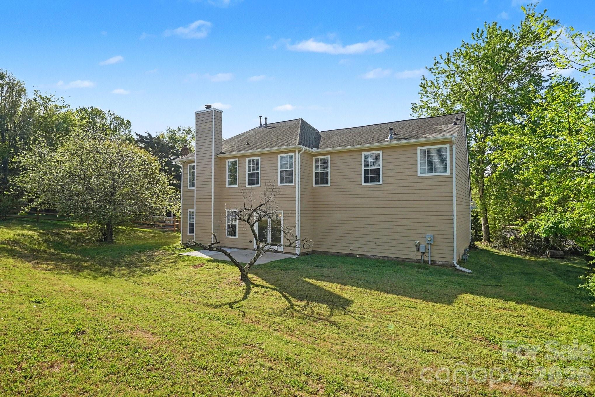 Laurel Ridge - Residential