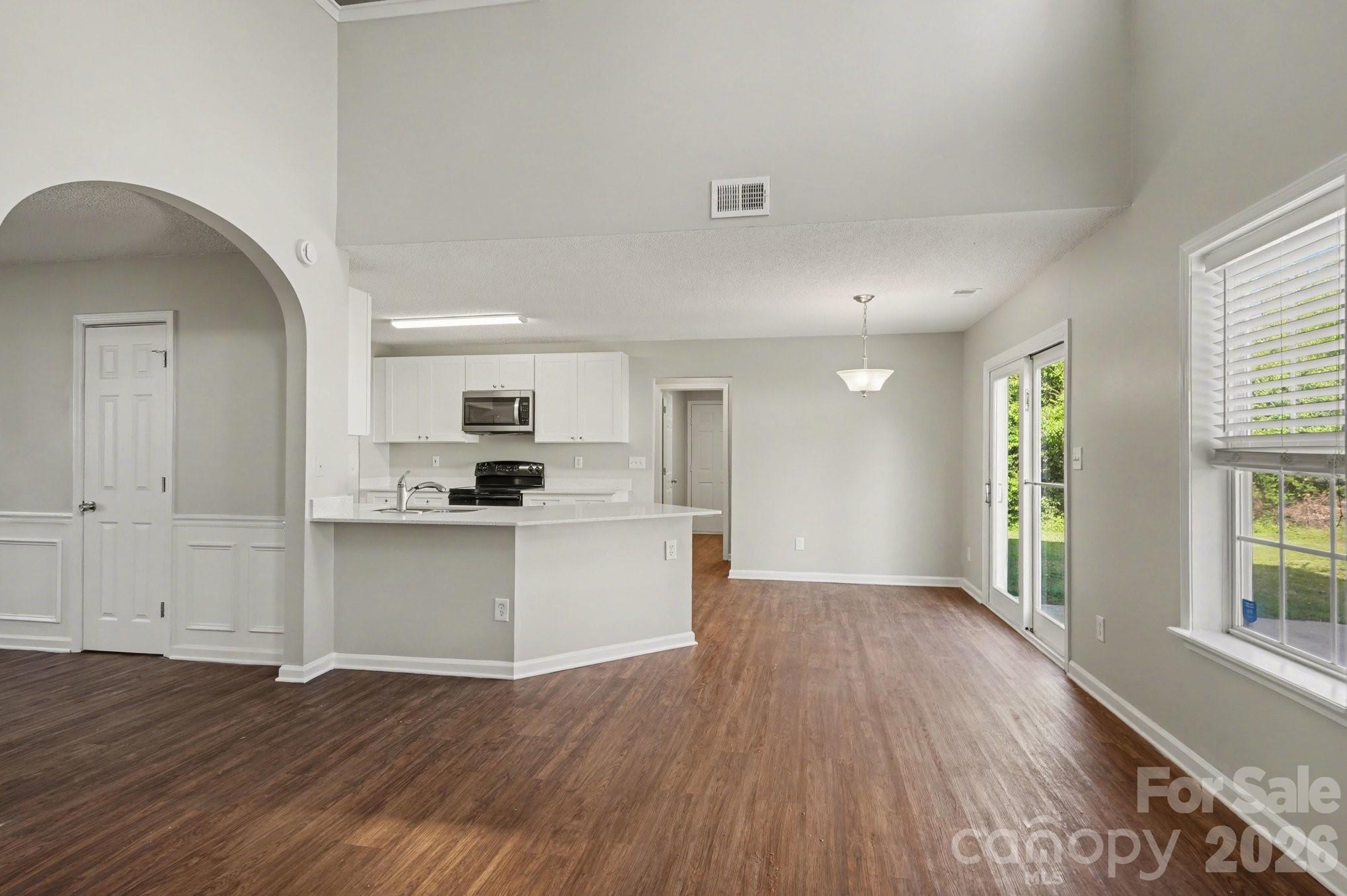 Laurel Ridge - Residential