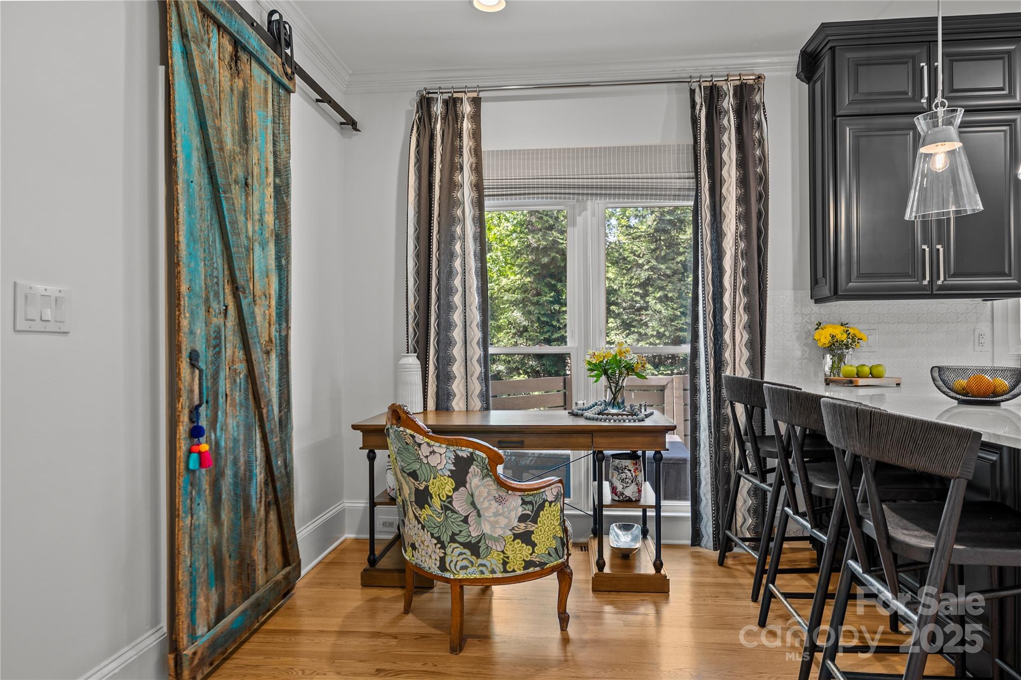 Diane Shores - Residential