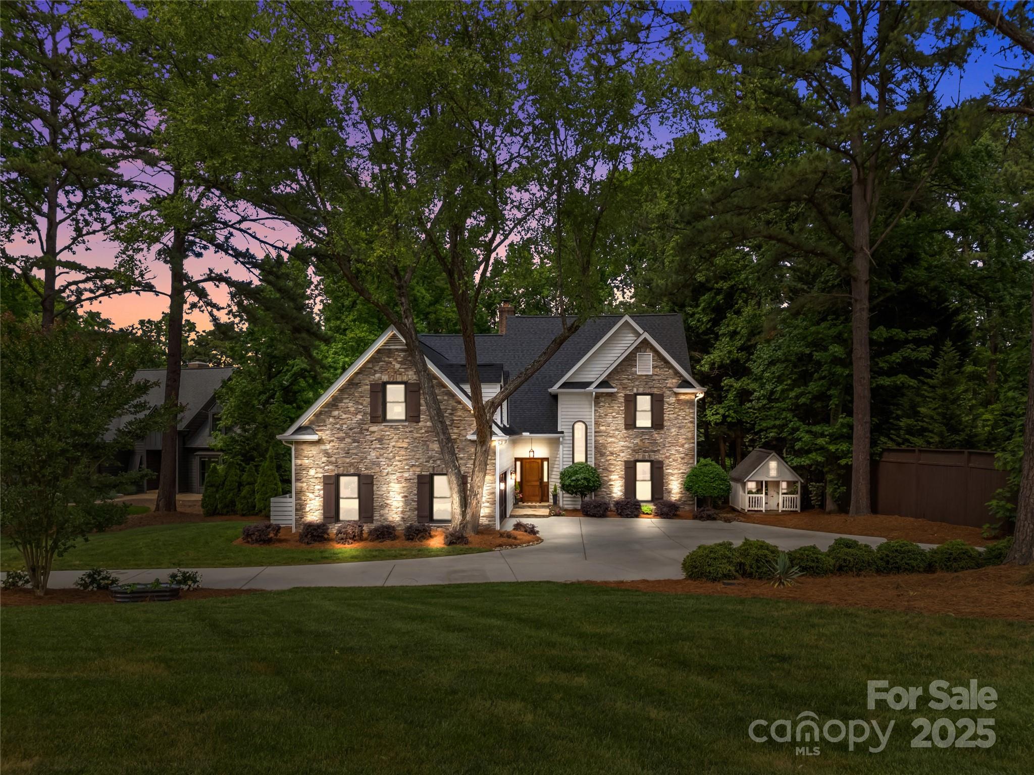 Diane Shores - Residential