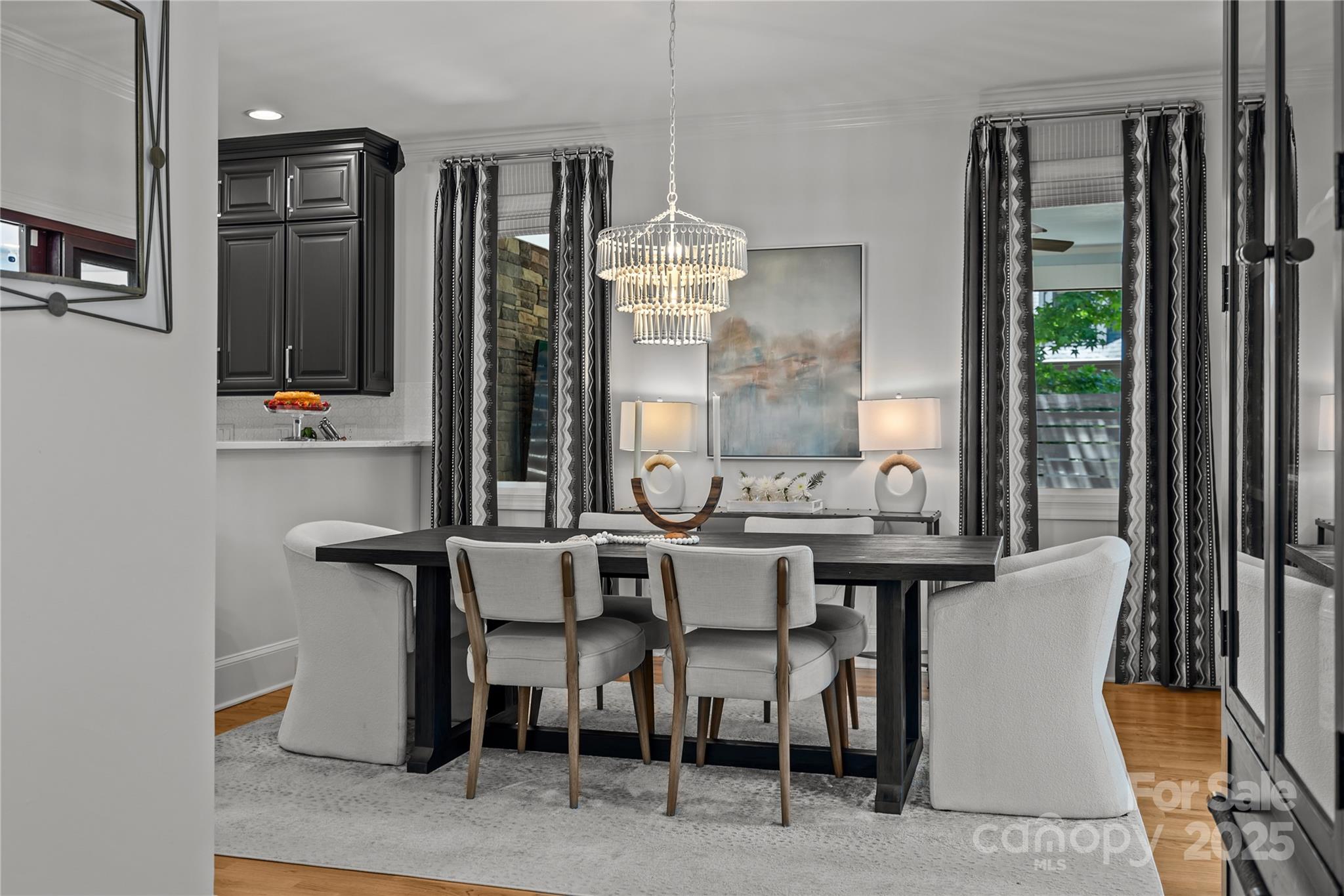 Diane Shores - Residential