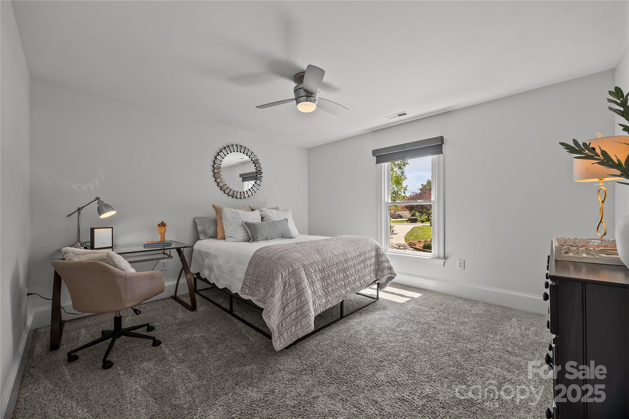 Diane Shores - Residential