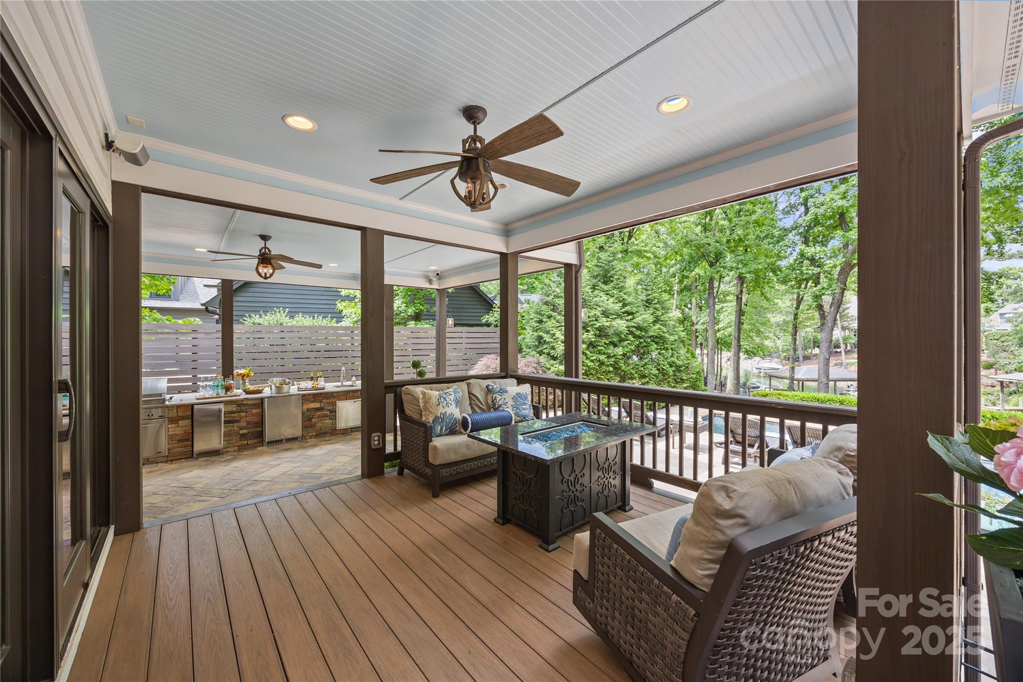 Diane Shores - Residential