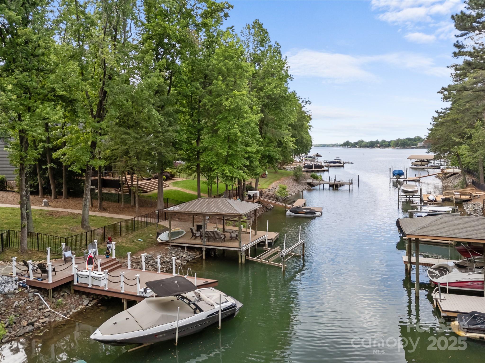 Diane Shores - Residential