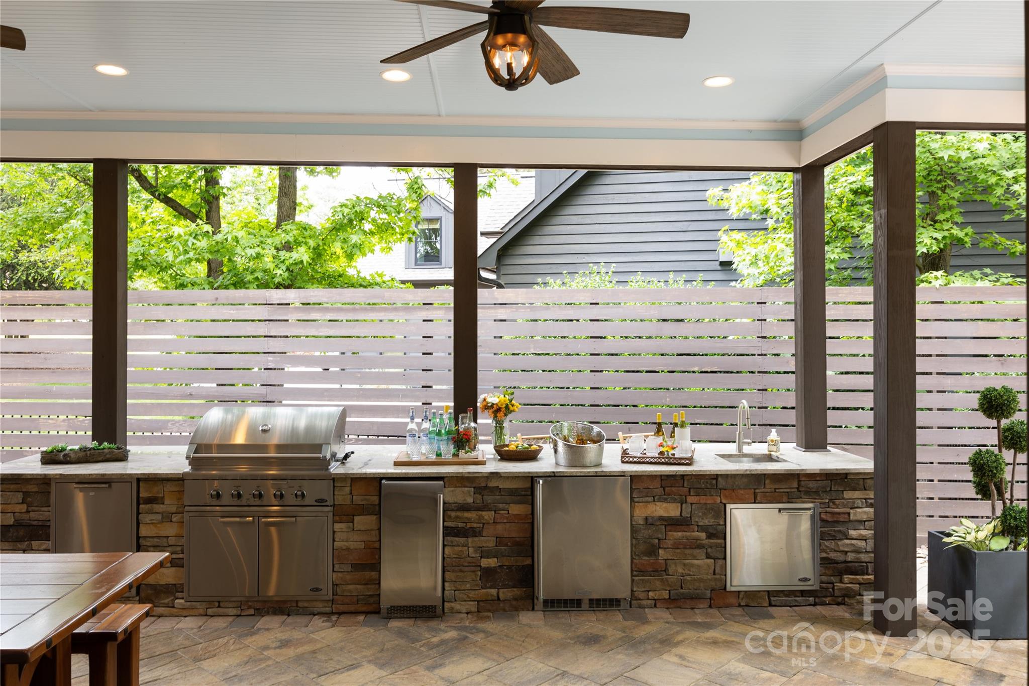 Diane Shores - Residential