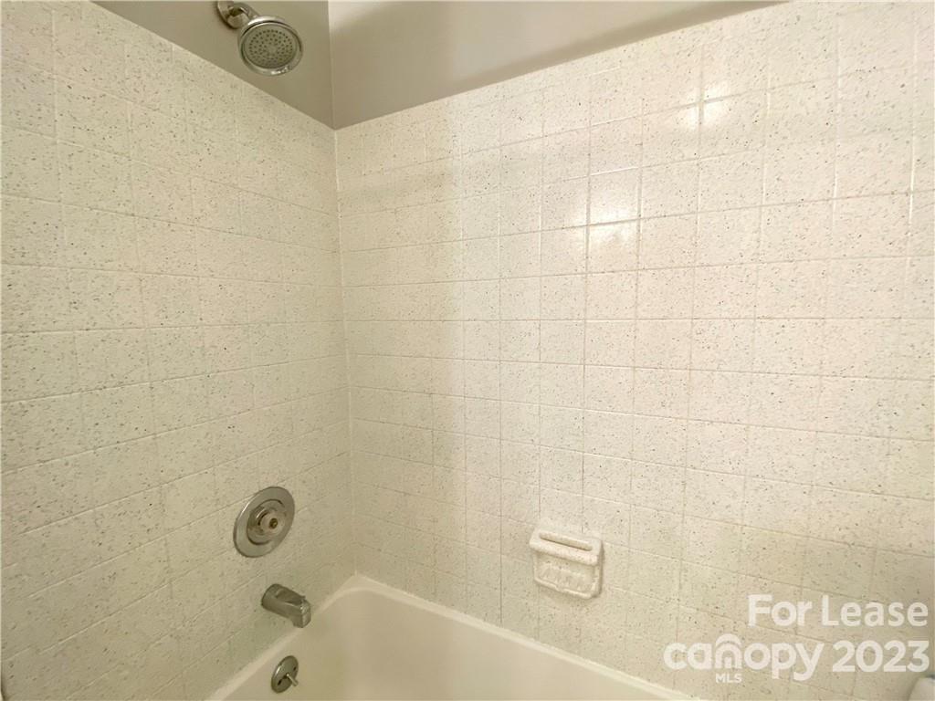 Raintree - Residential Lease