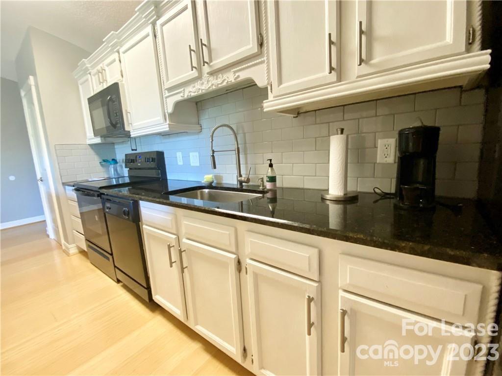 Raintree - Residential Lease