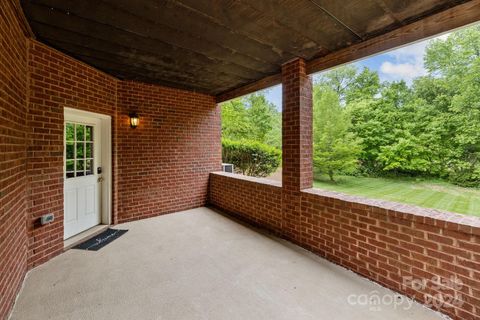 A home in Huntersville