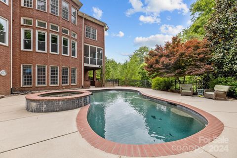 A home in Huntersville