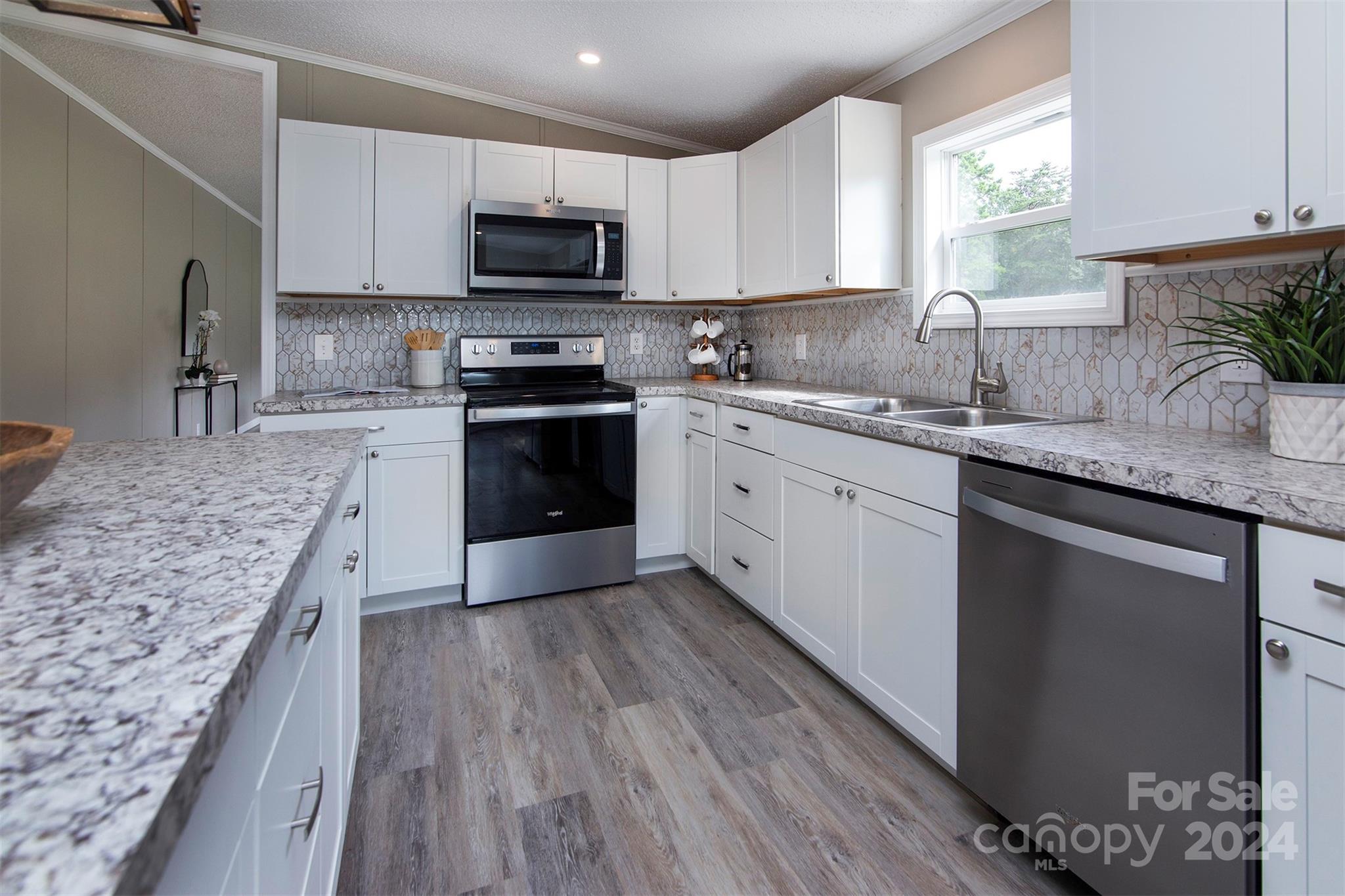 Plank Estates - Residential