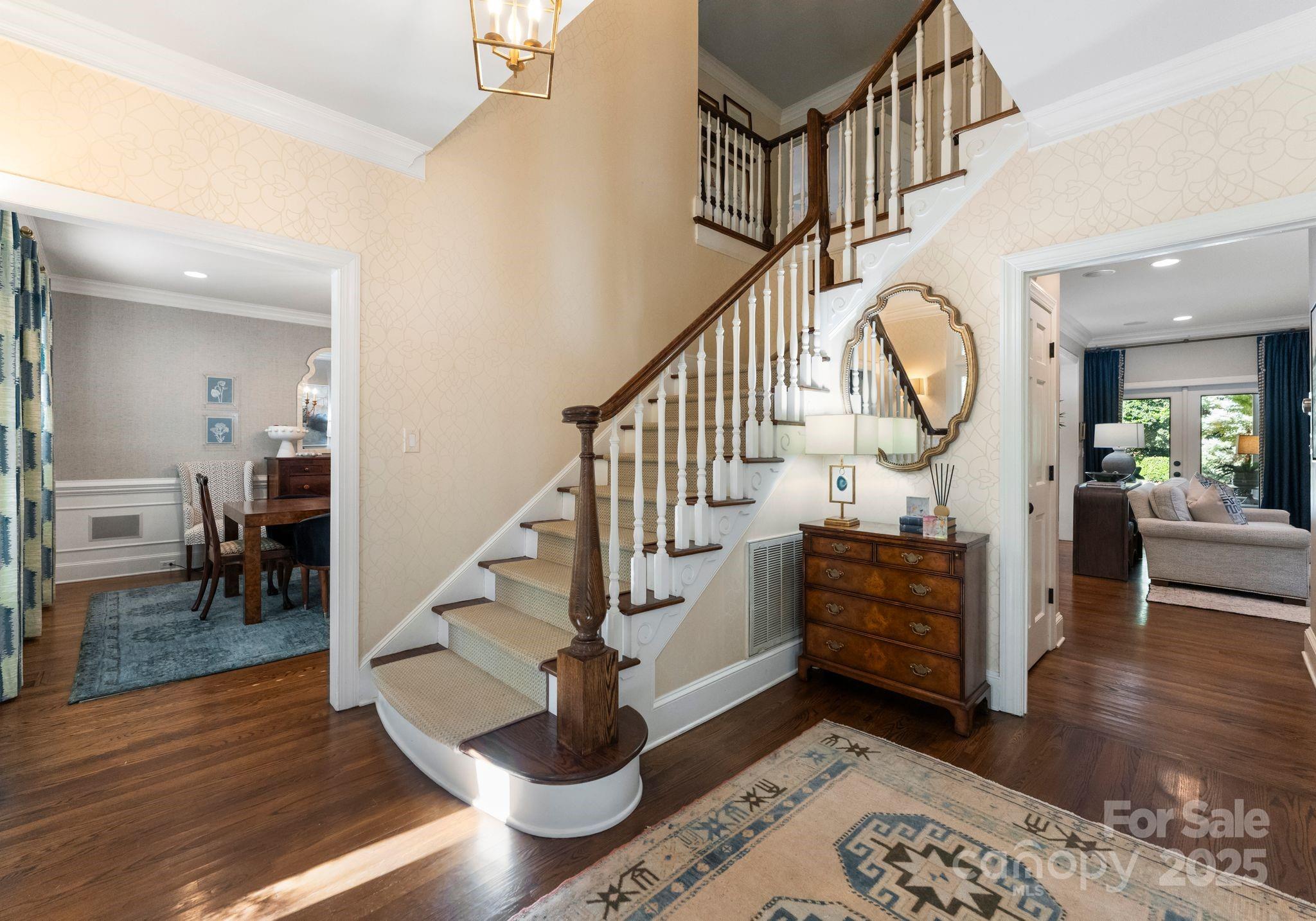 1113 Bellegrove Place