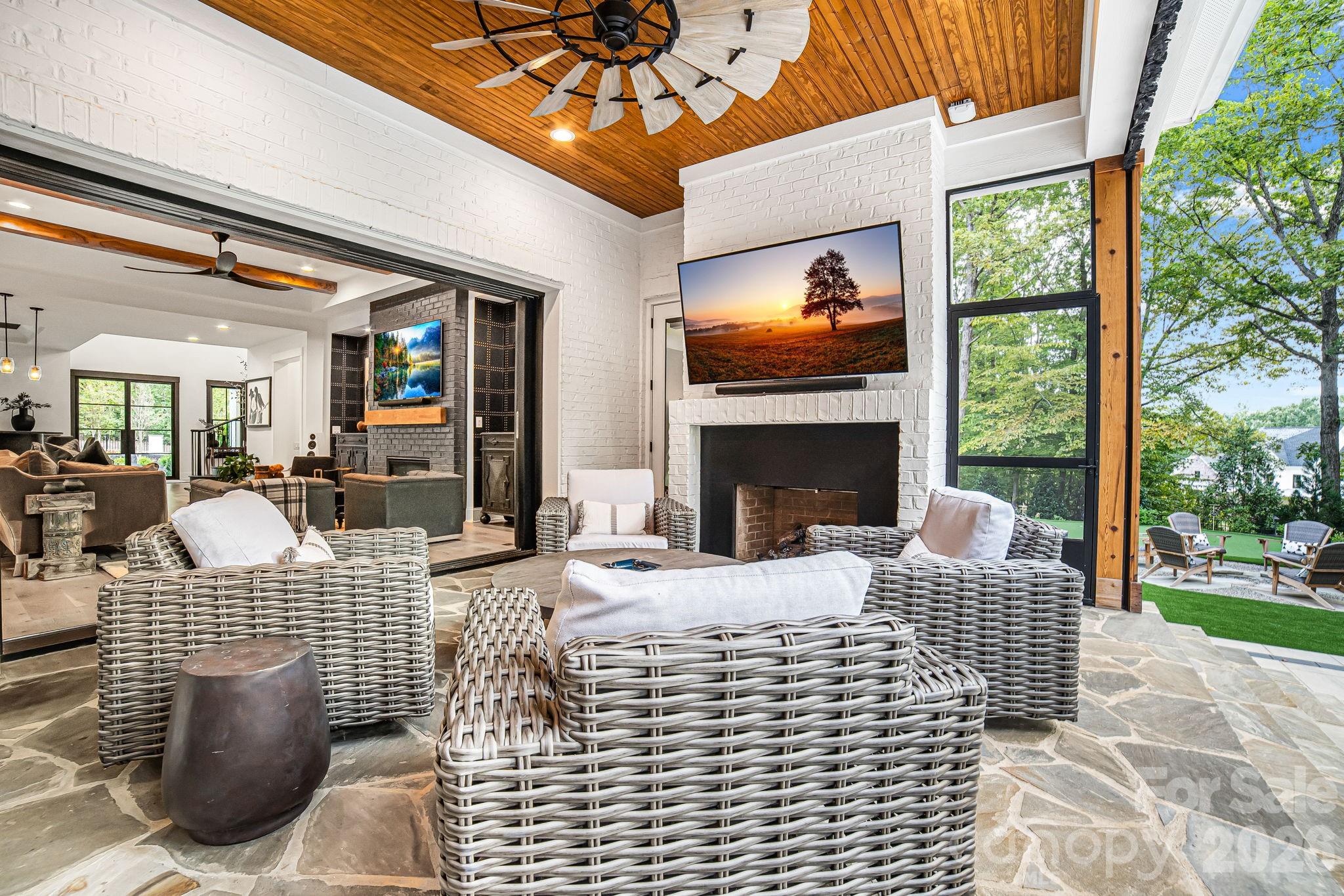 Maple Grove - Residential