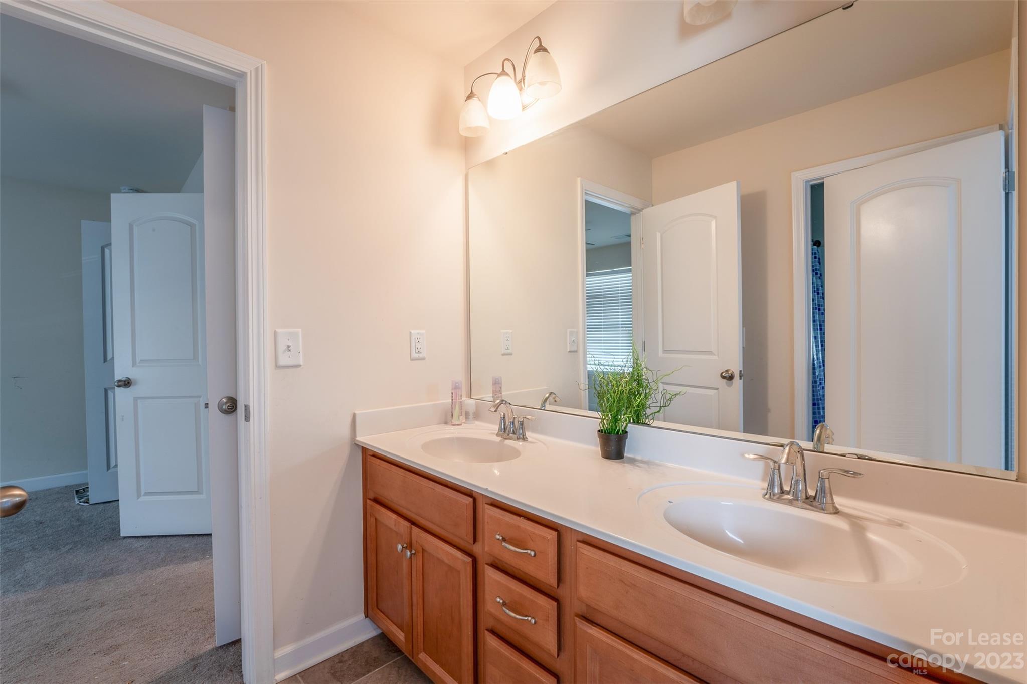 Rea Farms - Residential Lease