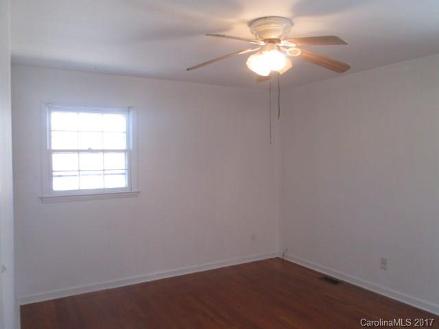 Four Seasons - Residential Lease