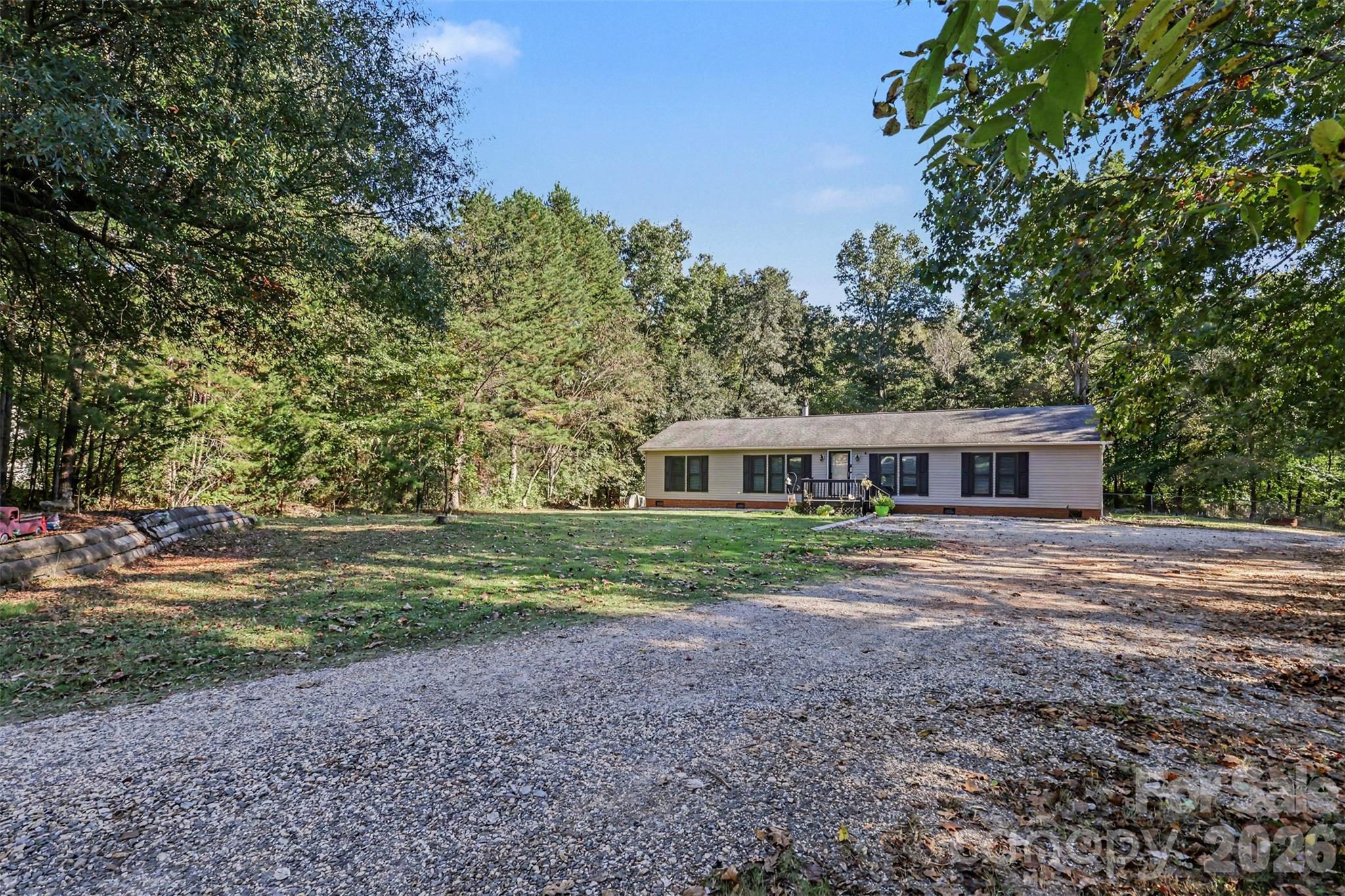 5821 Hidden Oaks Lane