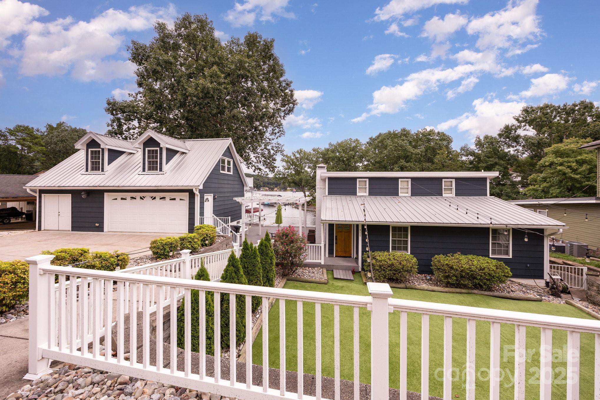 910 & 914 Pinehaven Drive 141, 142