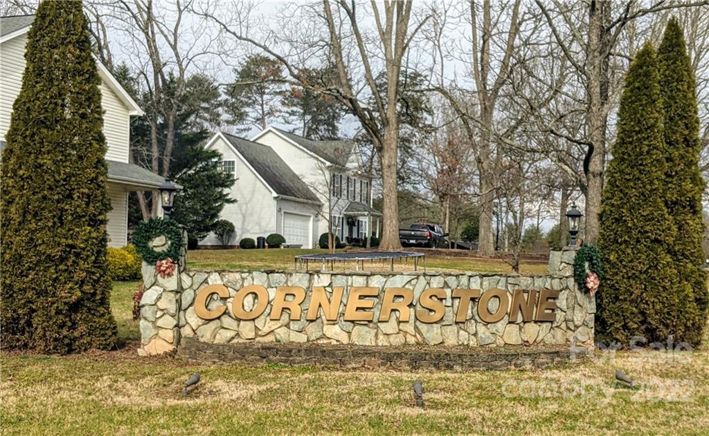 Cornerstone - Land