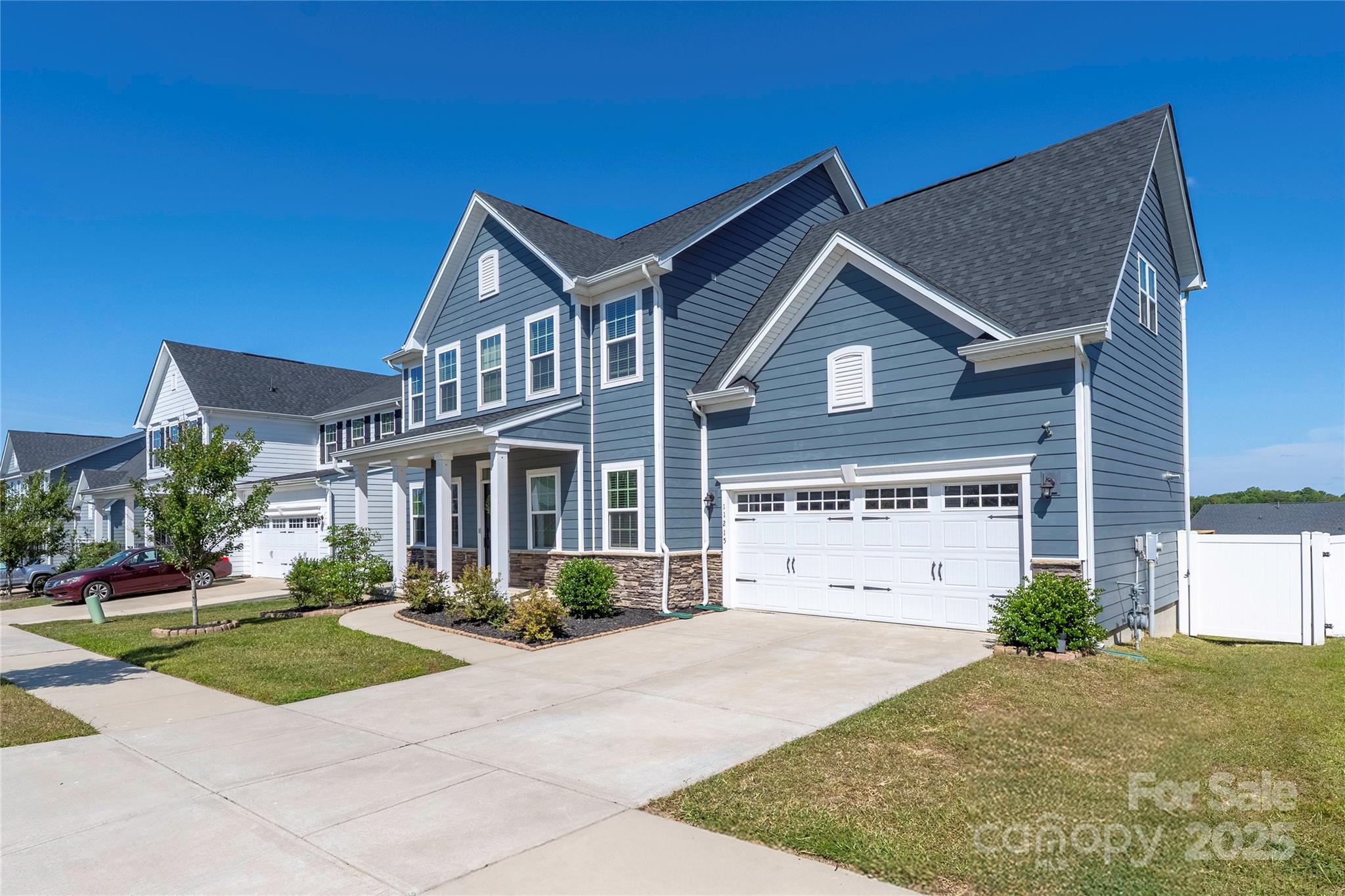11215 Vanguard Parkway
