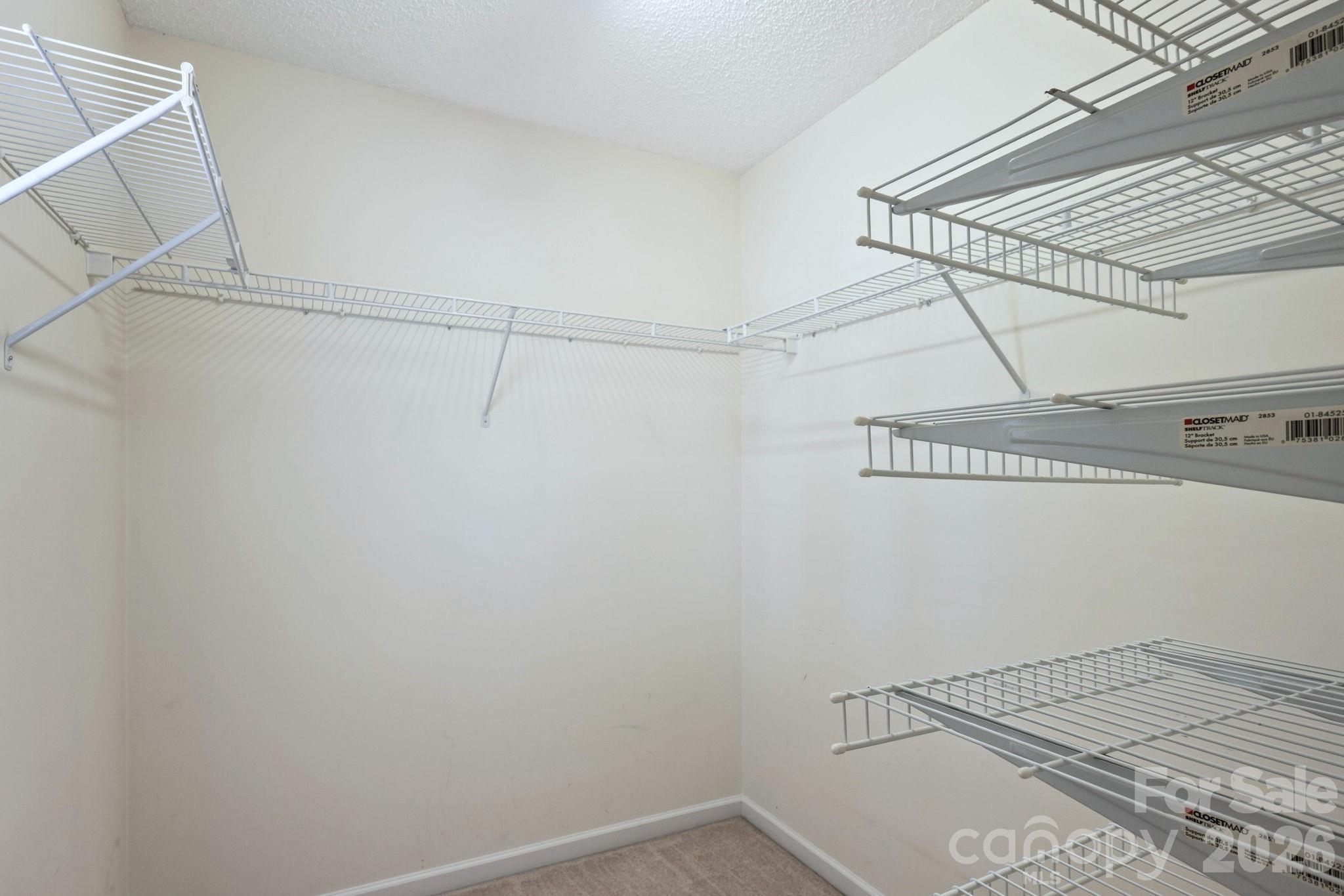 Holly Ridge - Residential