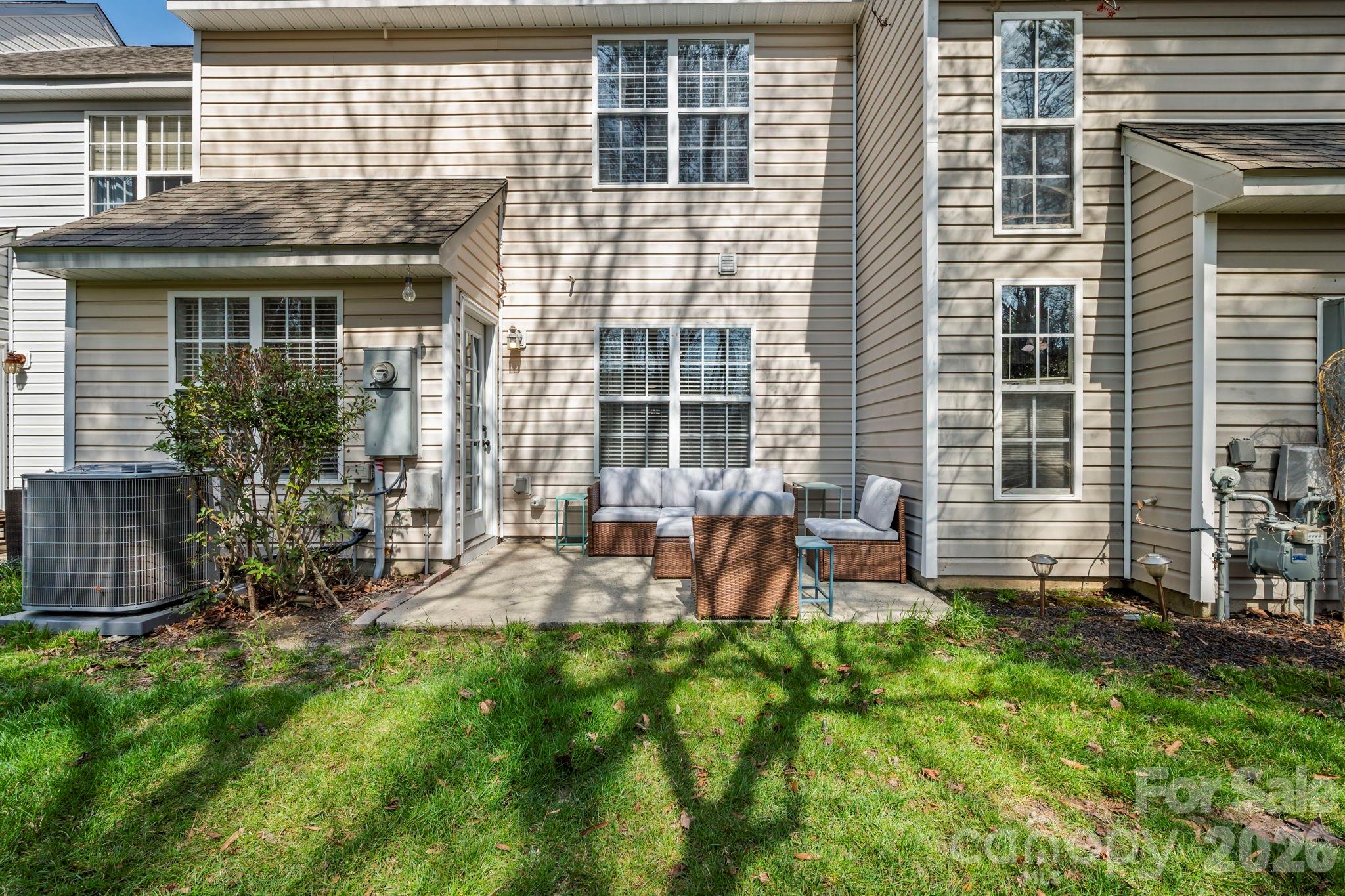 Holly Ridge - Residential