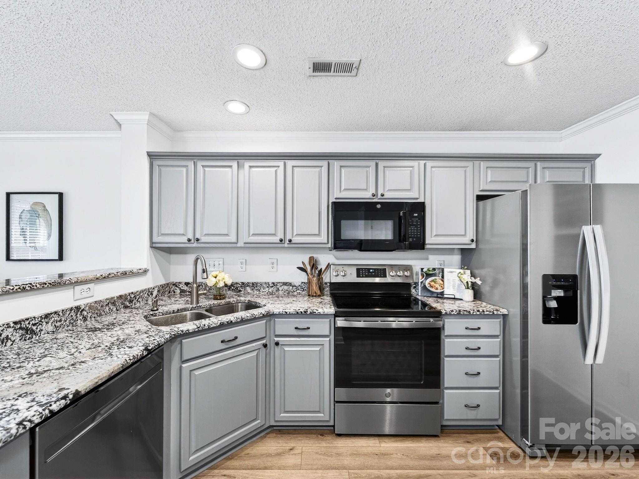 Holly Ridge - Residential