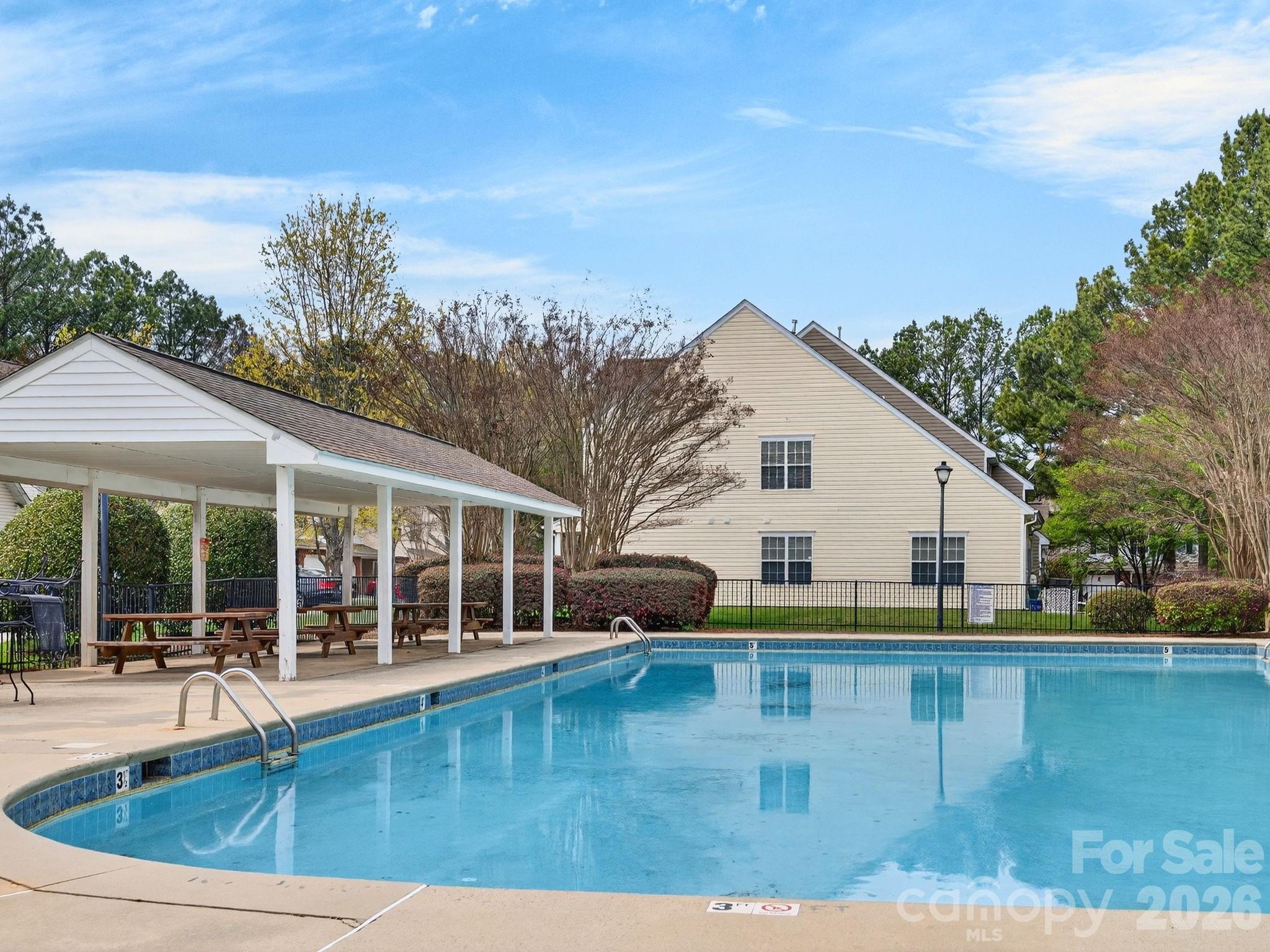 Holly Ridge - Residential