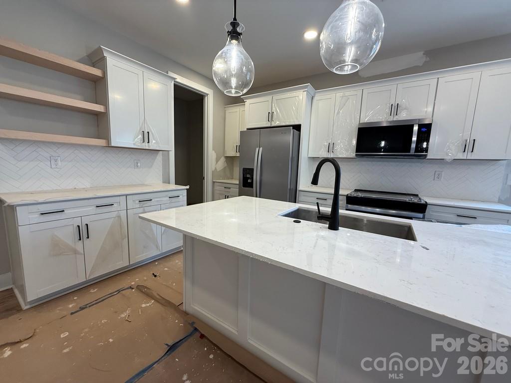 112 Chapel Crossing Lane 13