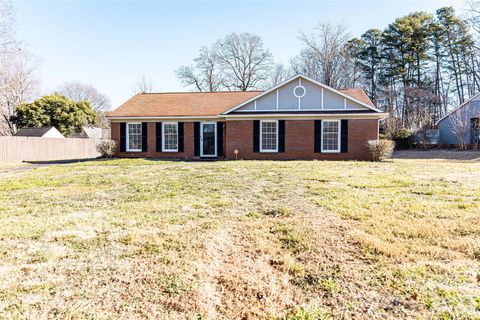 Photo of 2220 Gaines Avenue, Gastonia, NC 28054 (MLS # 4336919)