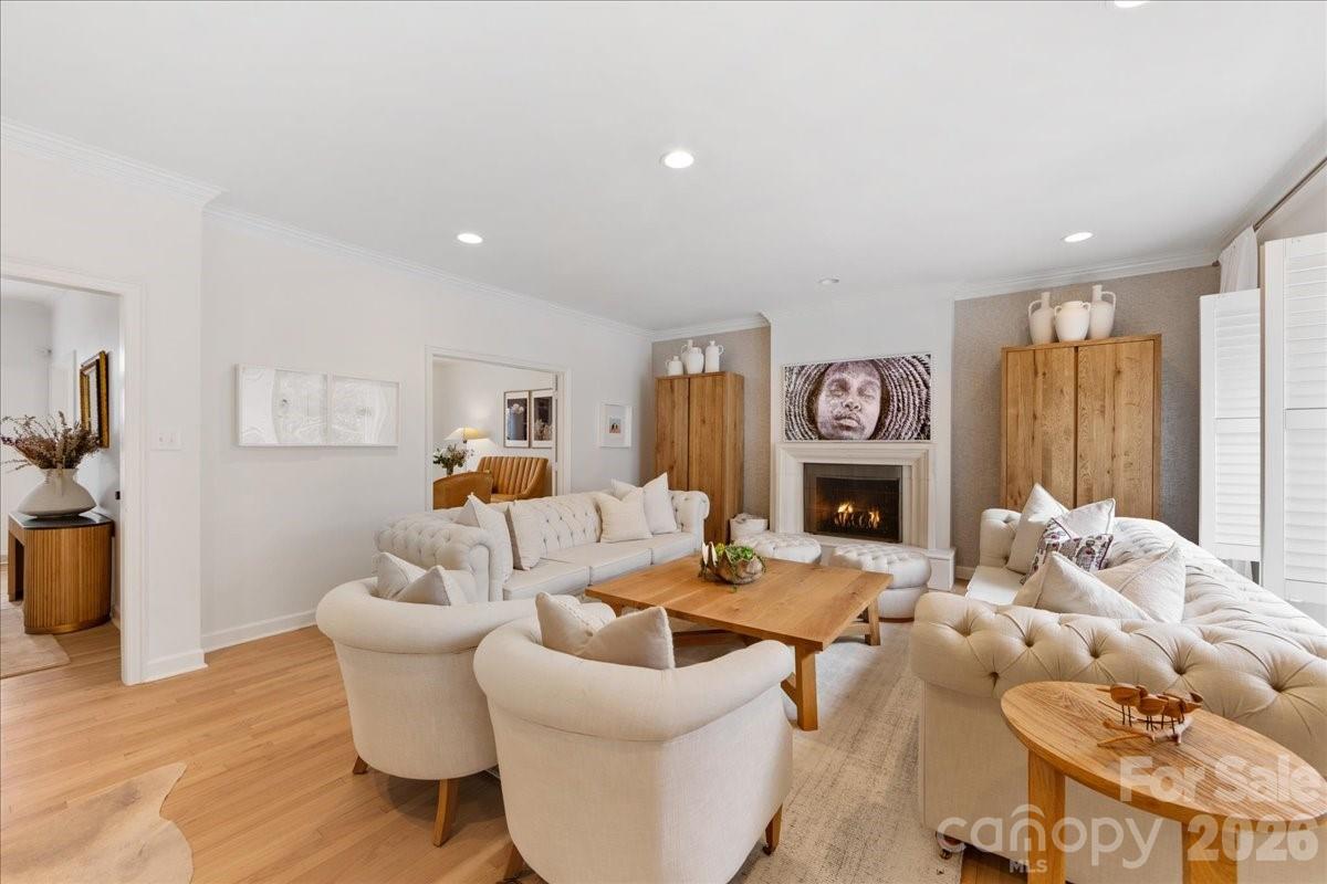 5122 Little Brook Lane