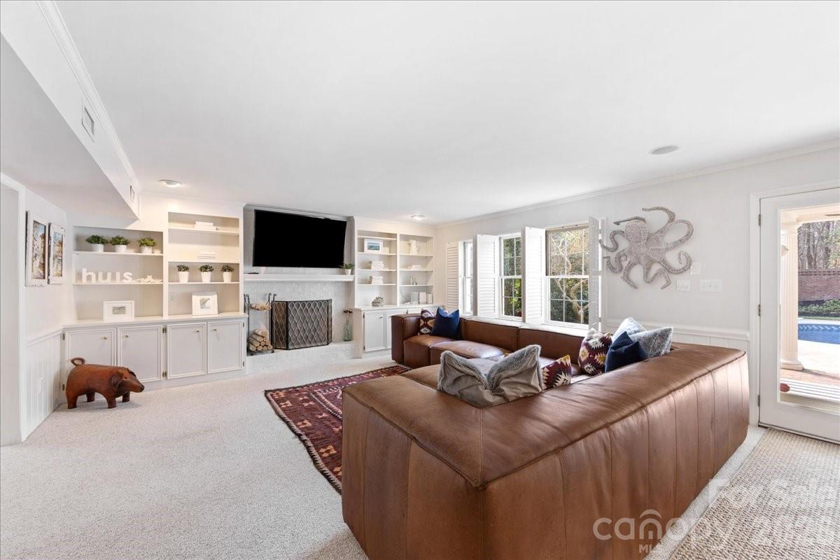 Winding Brook - Residential