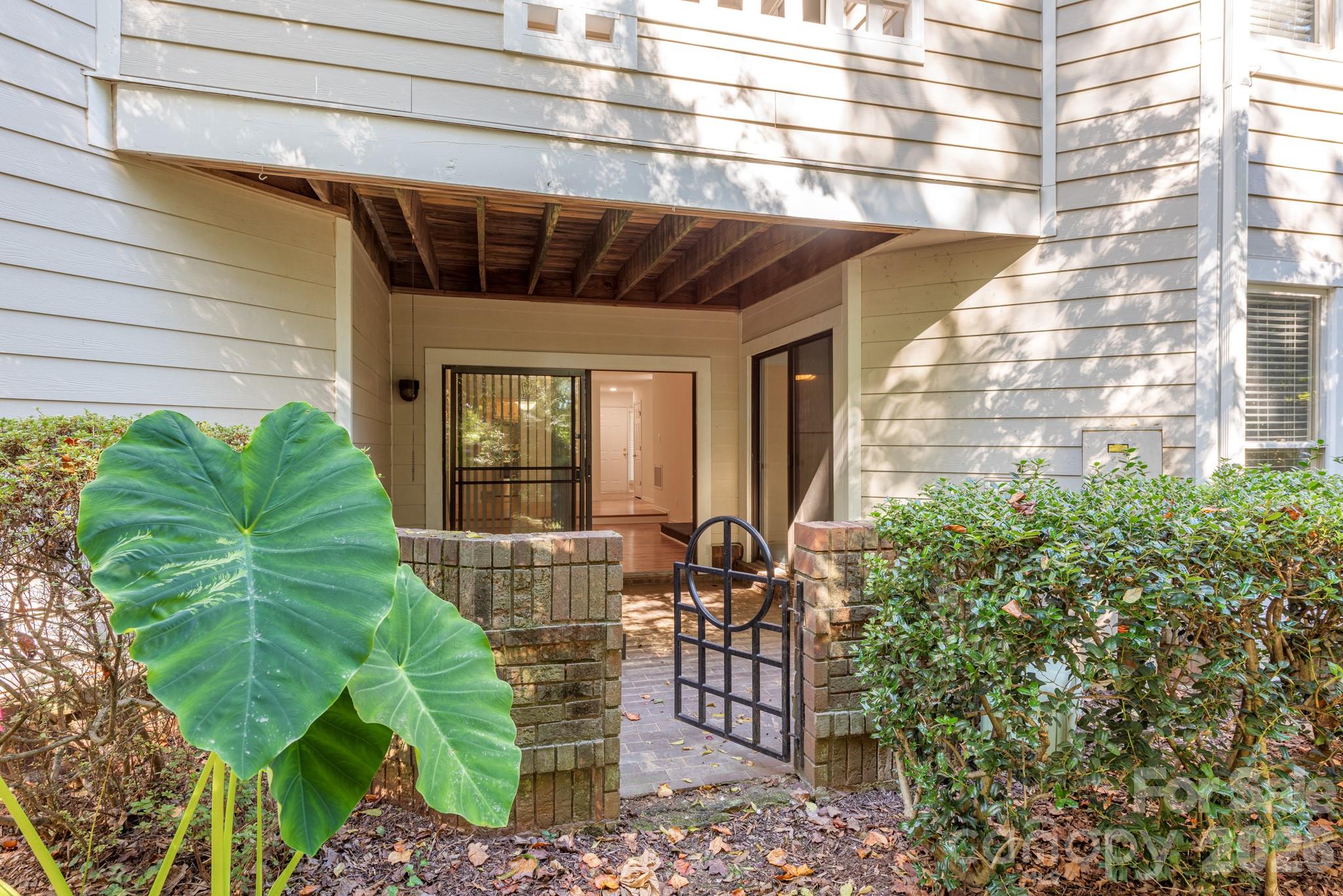 Myers Park - Residential