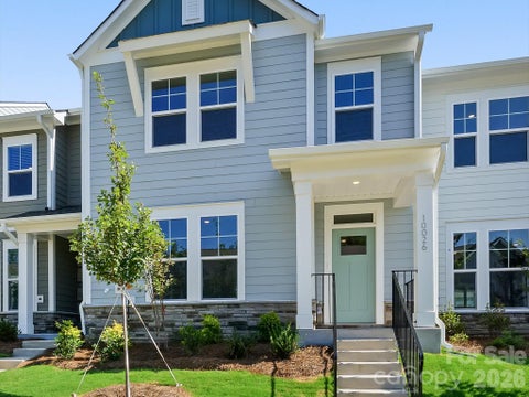 Photo of 10026 Mamillion Drive, Huntersville, NC 28078 (MLS # 4379727)
