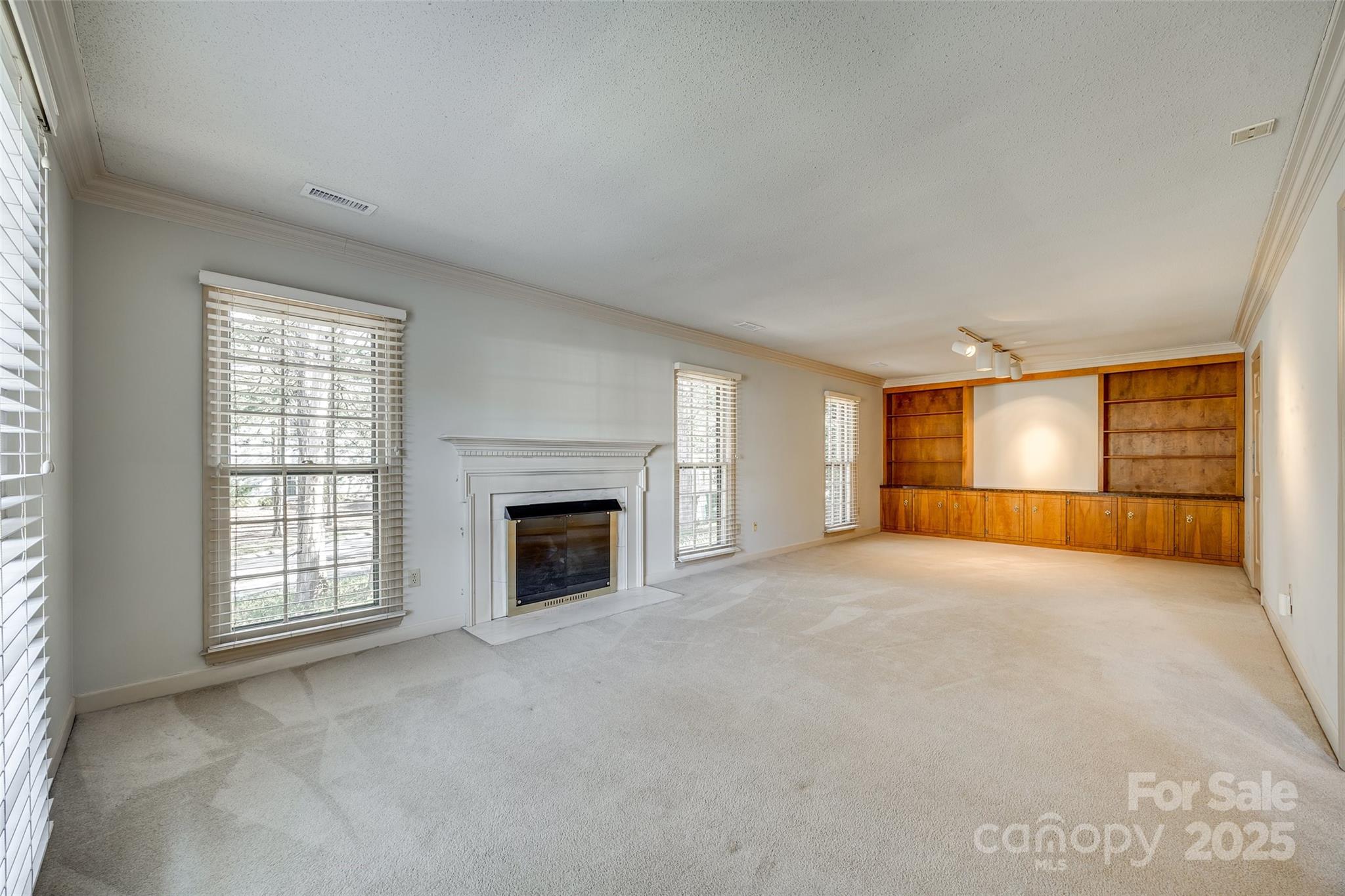 Carmel Hollow - Residential