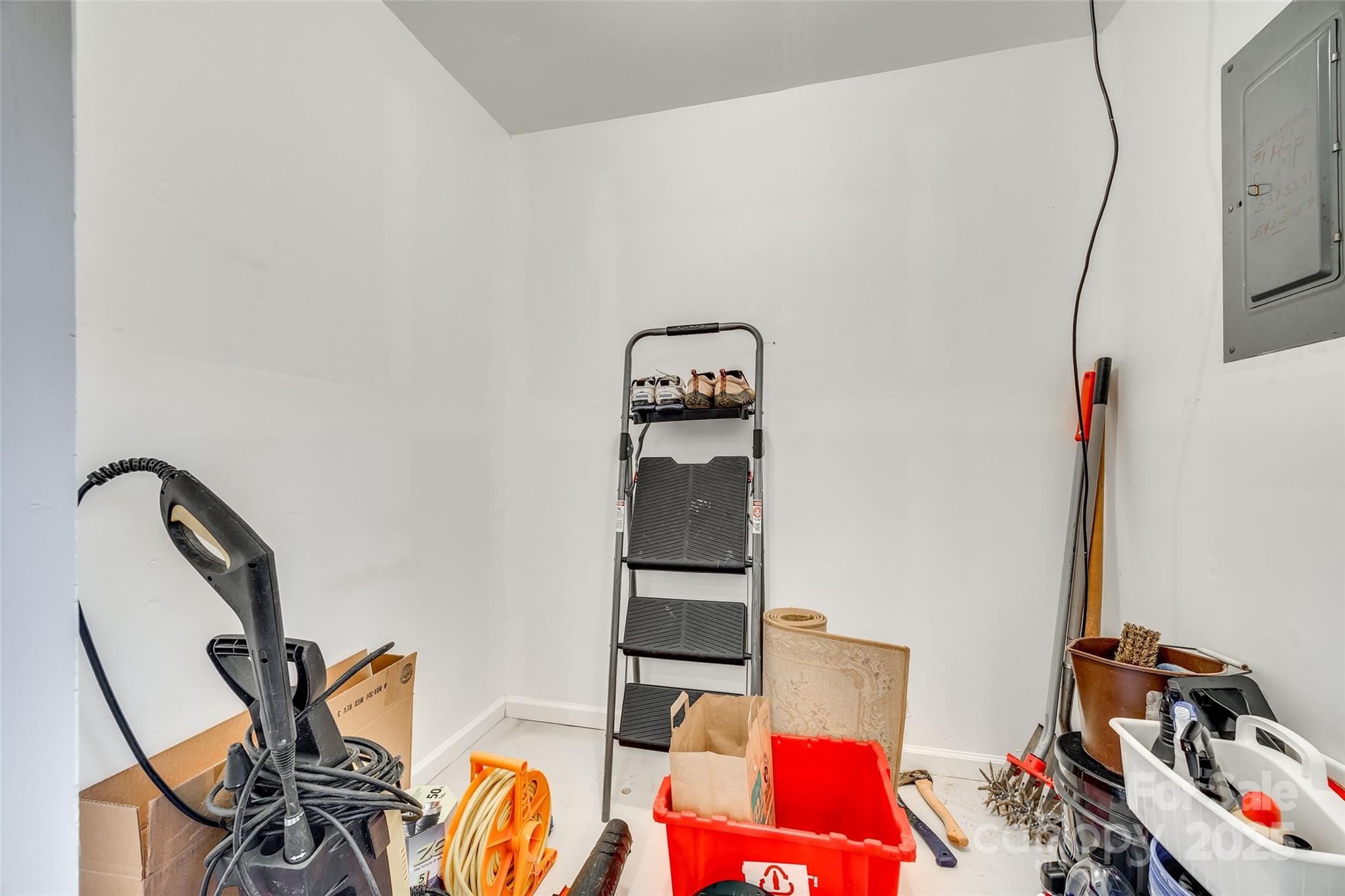 Carmel Hollow - Residential