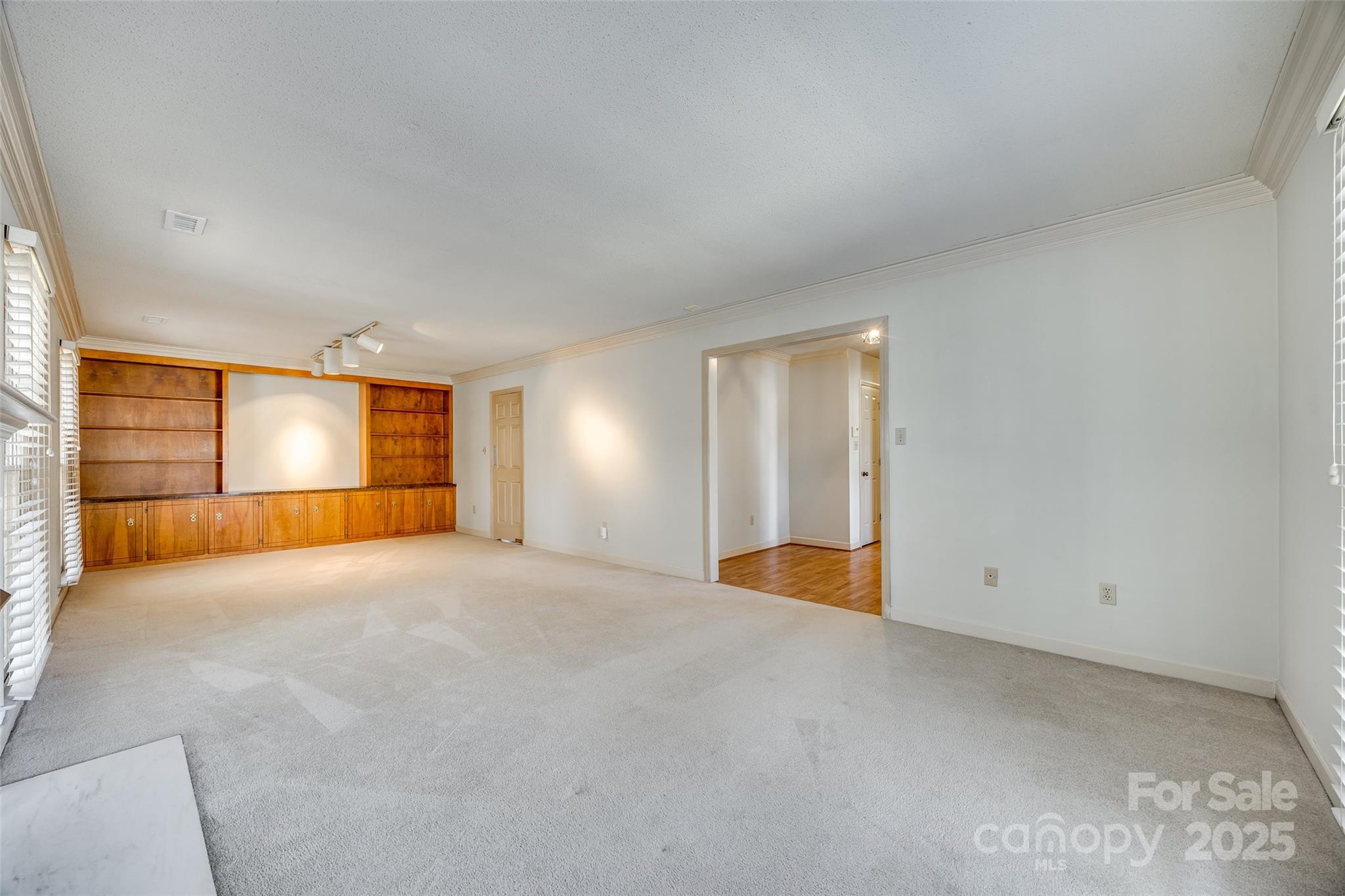 Carmel Hollow - Residential