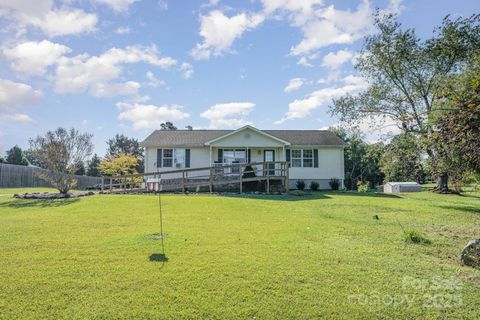 210 Mazeppa Road Mooresville NC 28115