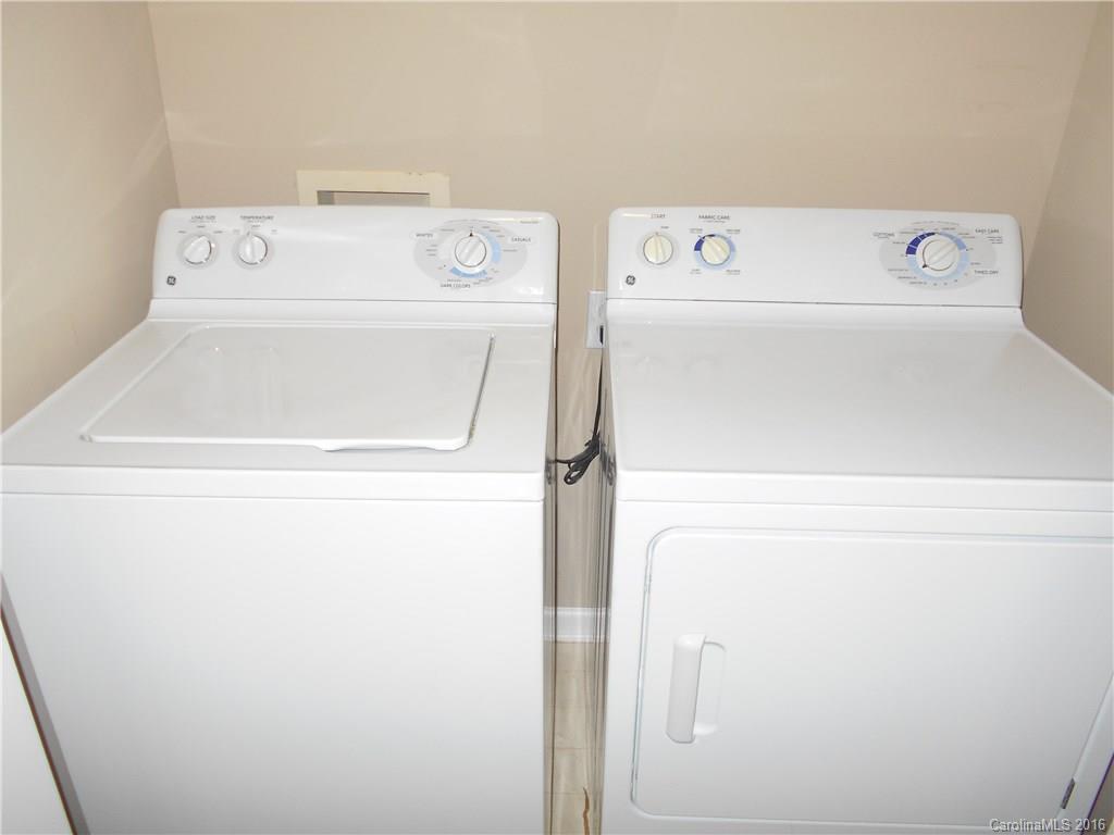 Villages Of Avonlea - Residential Lease