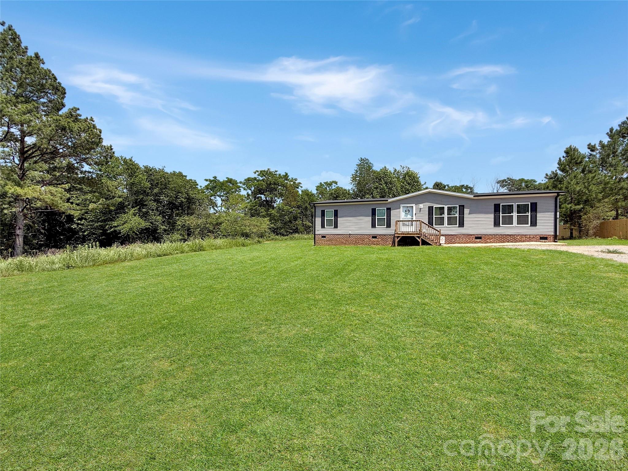 206 Fairchase Circle