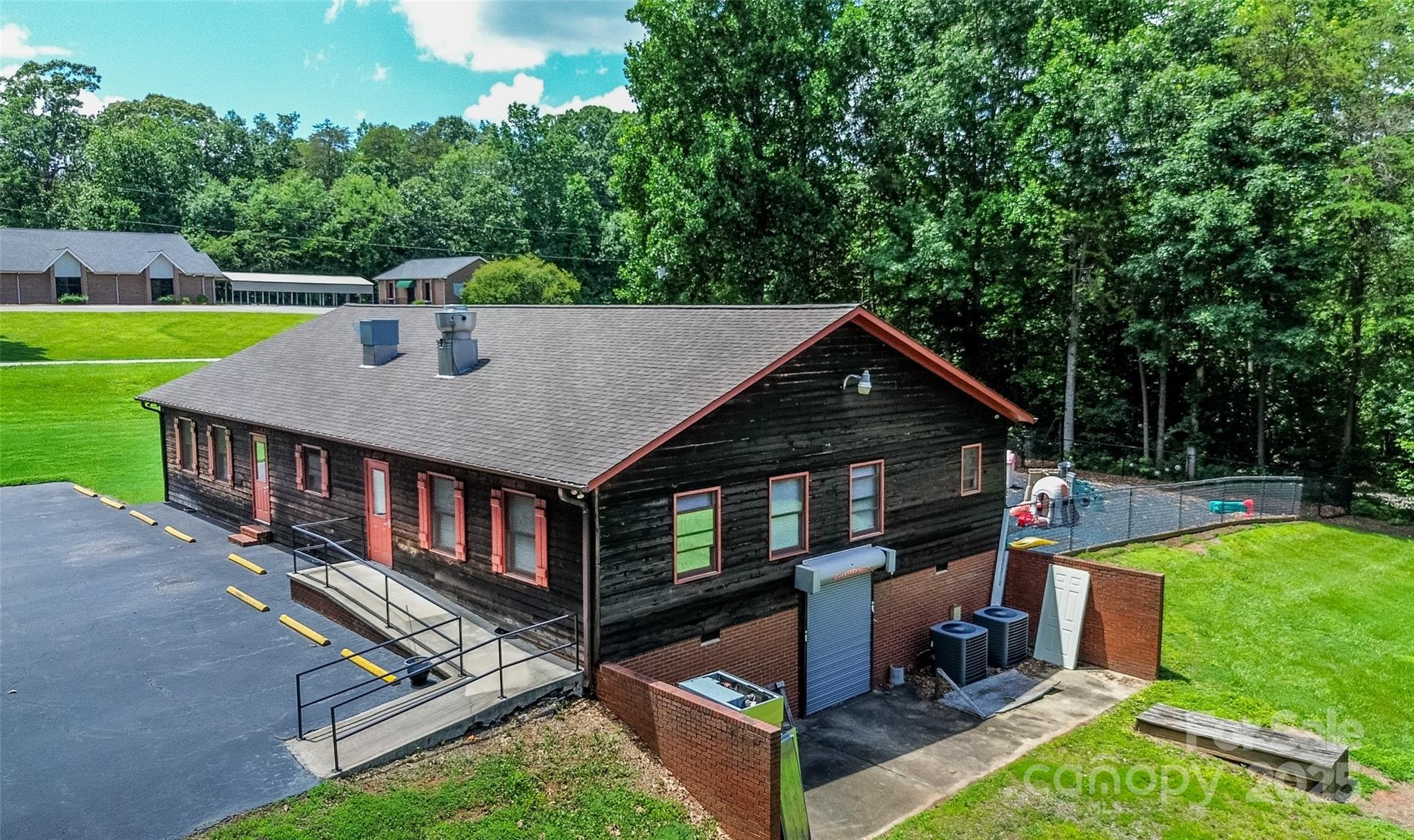 2250 Wilkesboro Highway