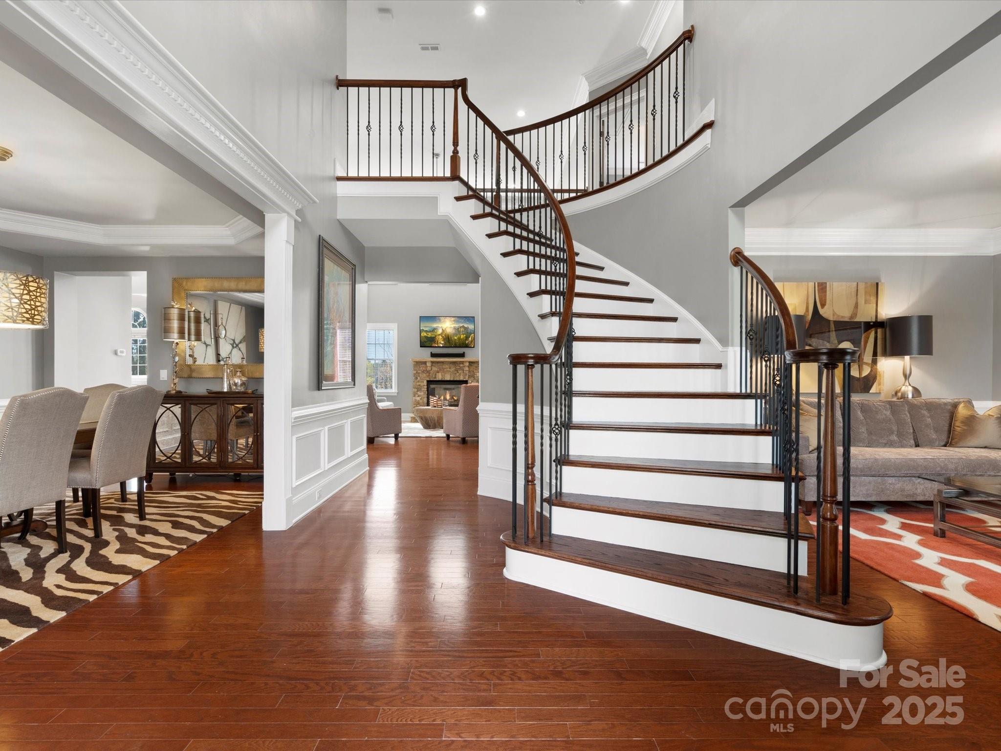5005 Autumn Blossom Lane